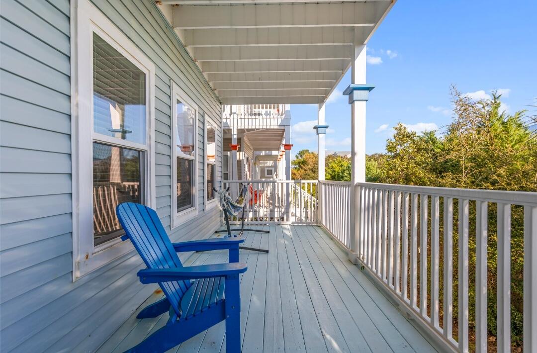 OLD FLORIDA COTTAGES - Residential