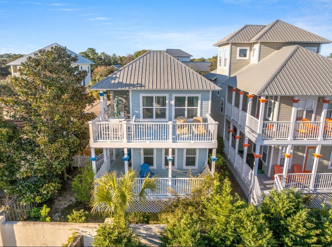 OLD FLORIDA COTTAGES - Residential