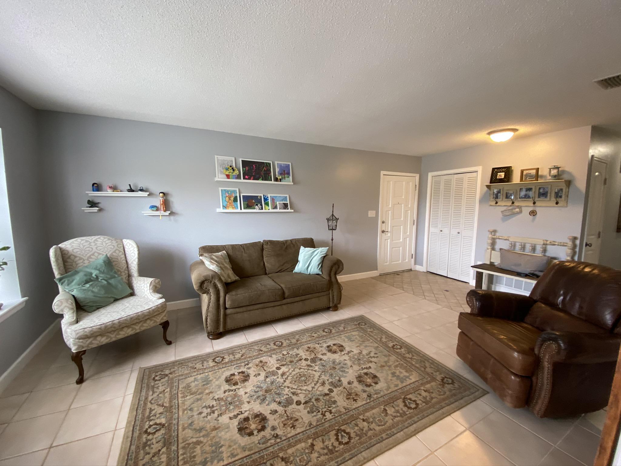 VILLA VENYCE 1ST ADDN - Residential