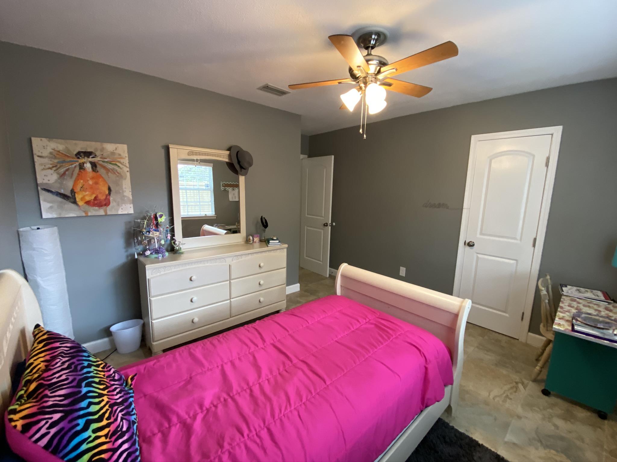 VILLA VENYCE 1ST ADDN - Residential