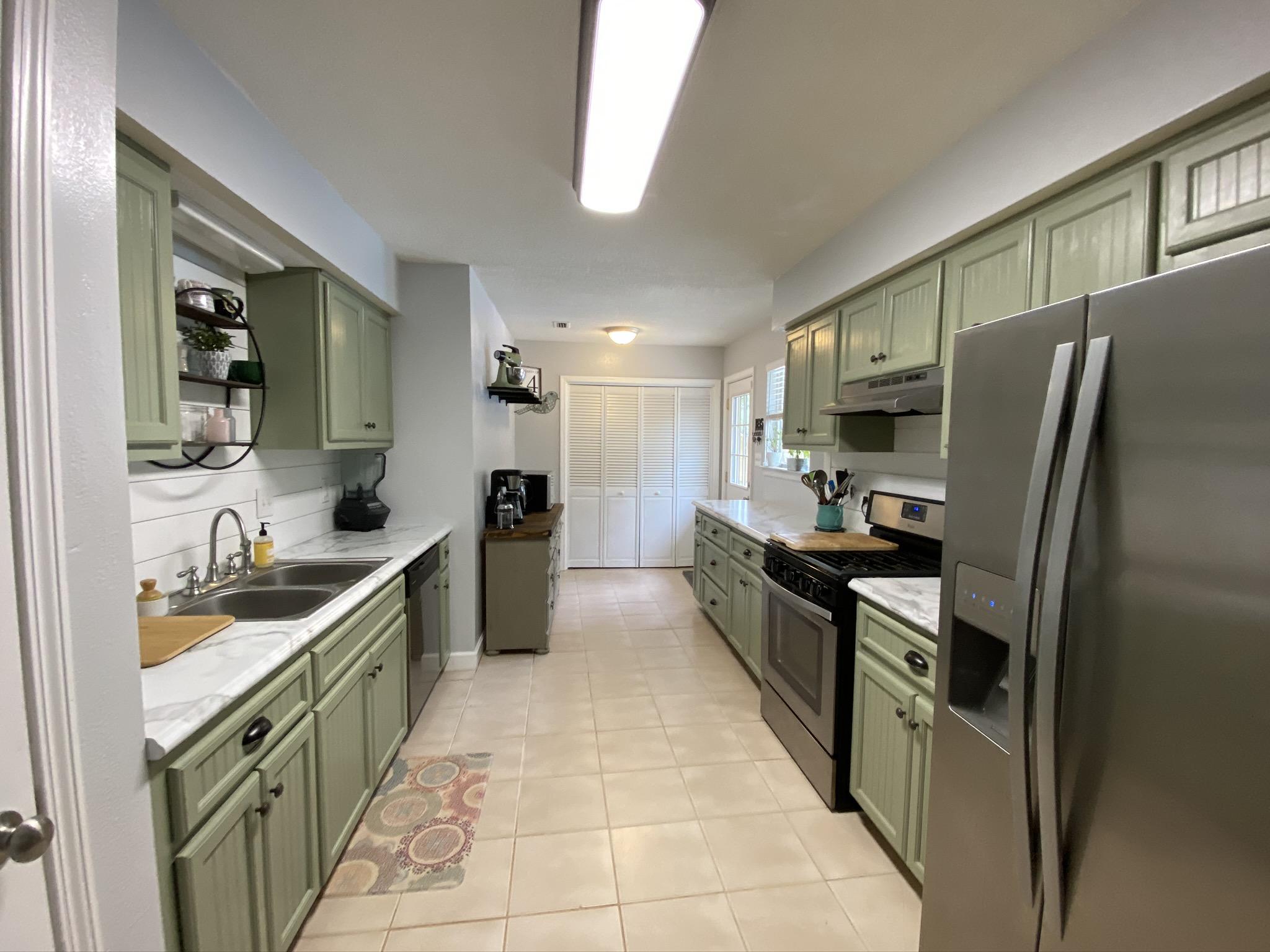 VILLA VENYCE 1ST ADDN - Residential