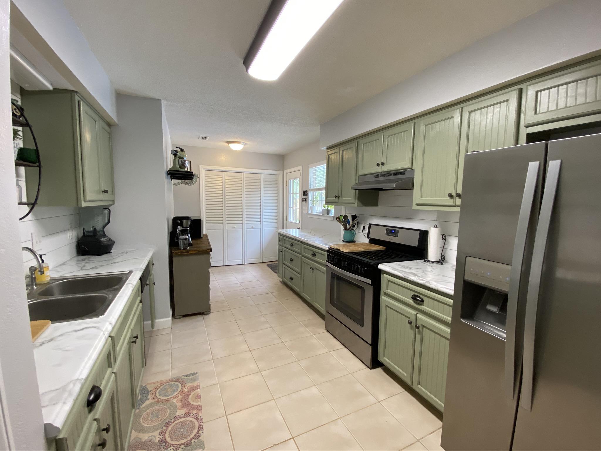 VILLA VENYCE 1ST ADDN - Residential