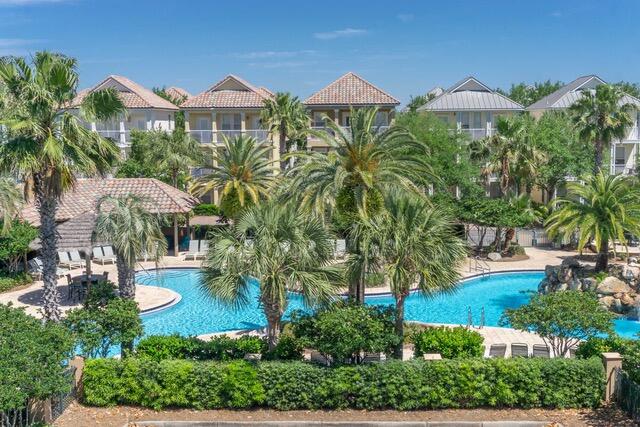 VILLAGES OF CRYSTAL BEACH - Residential