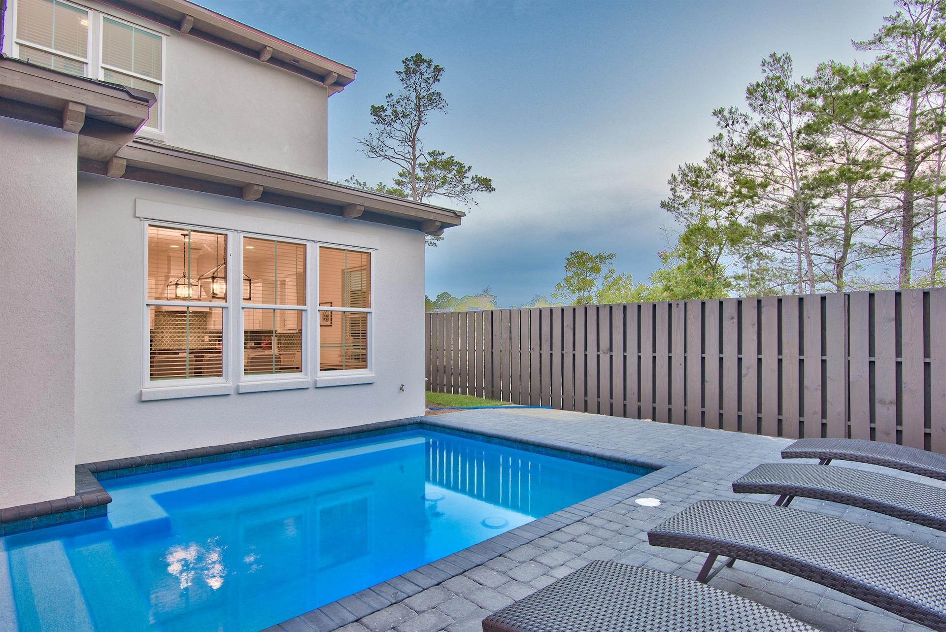 Santa Rosa Retreat - Residential