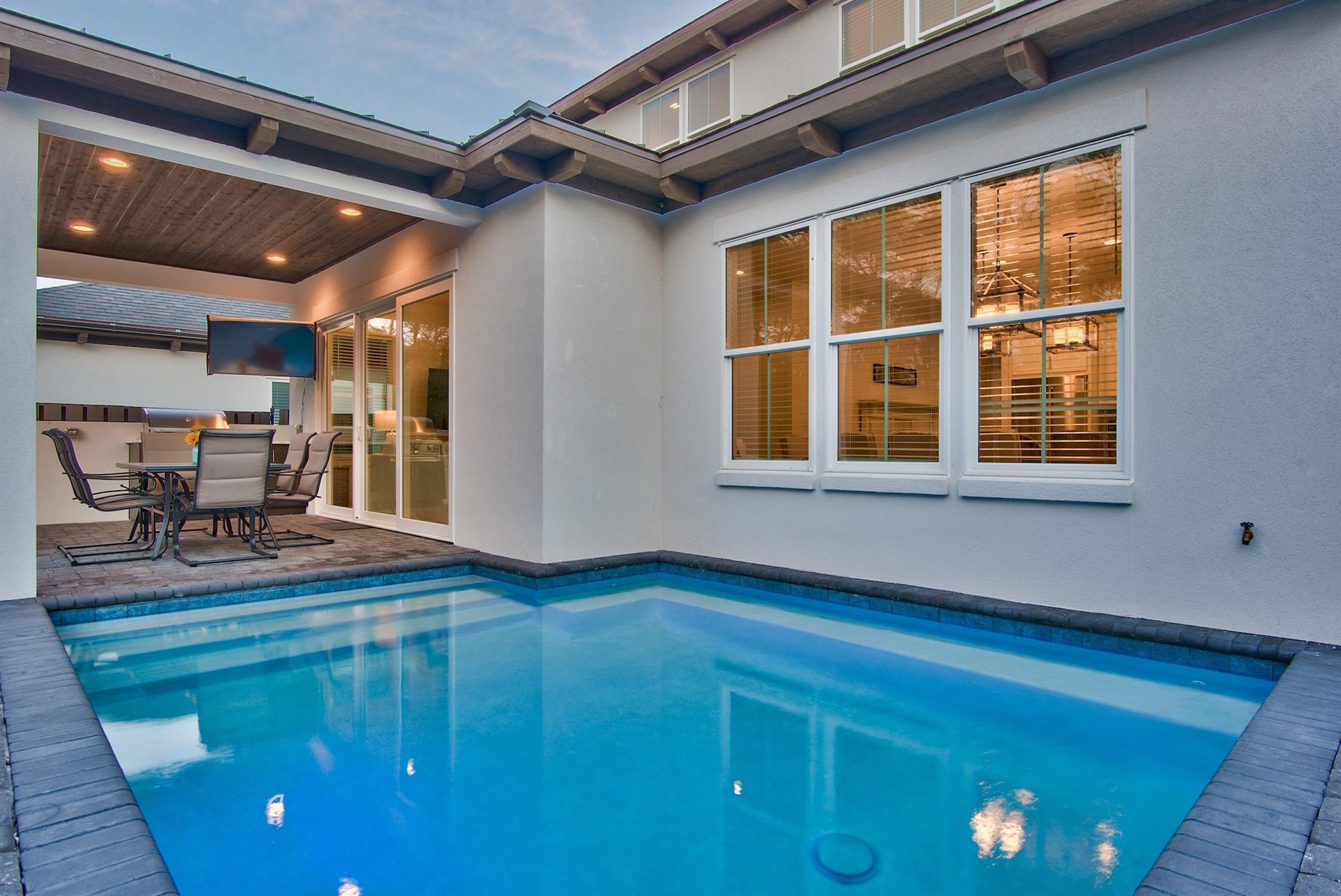 Santa Rosa Retreat - Residential