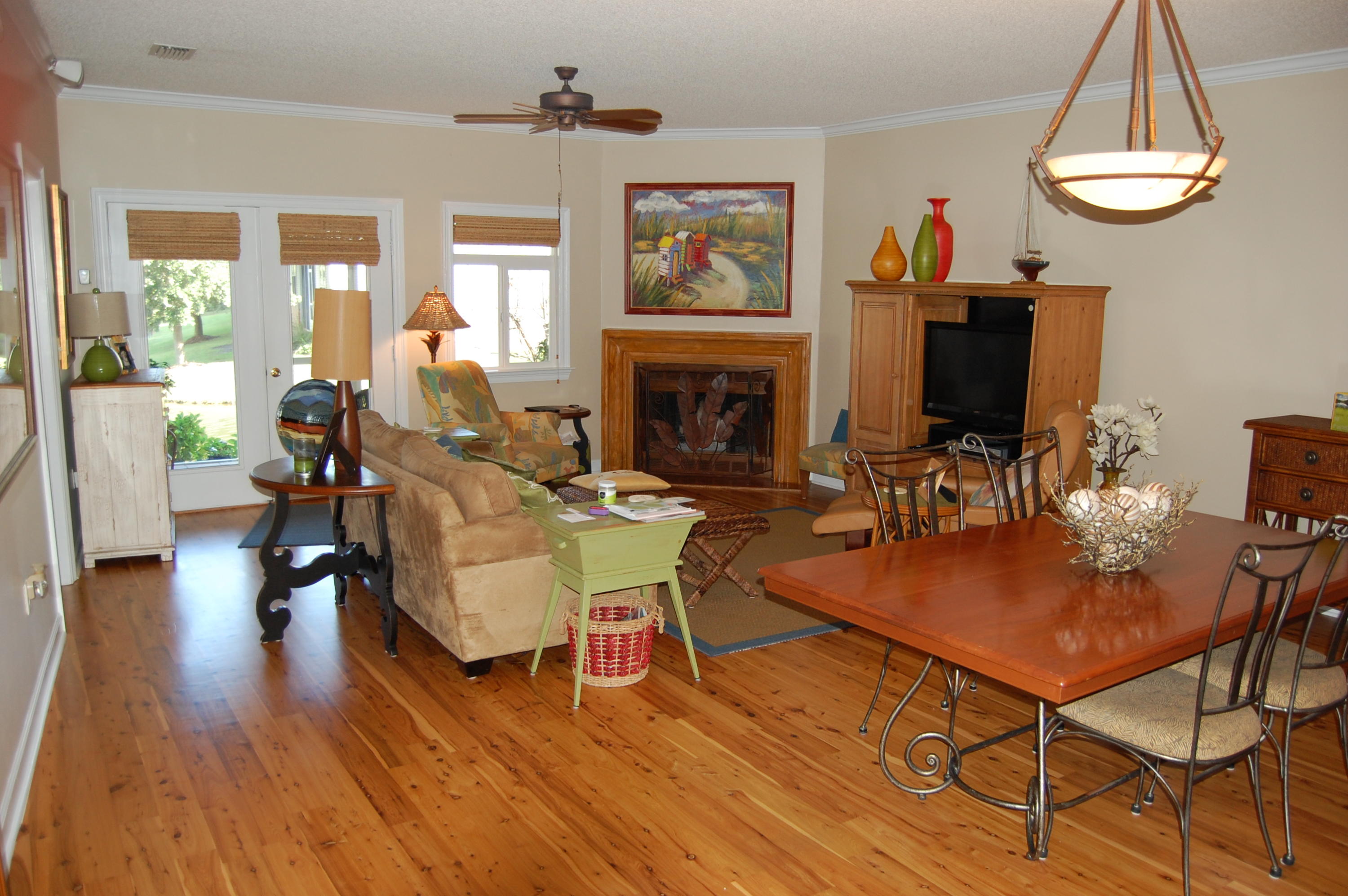 ESCADA - Residential