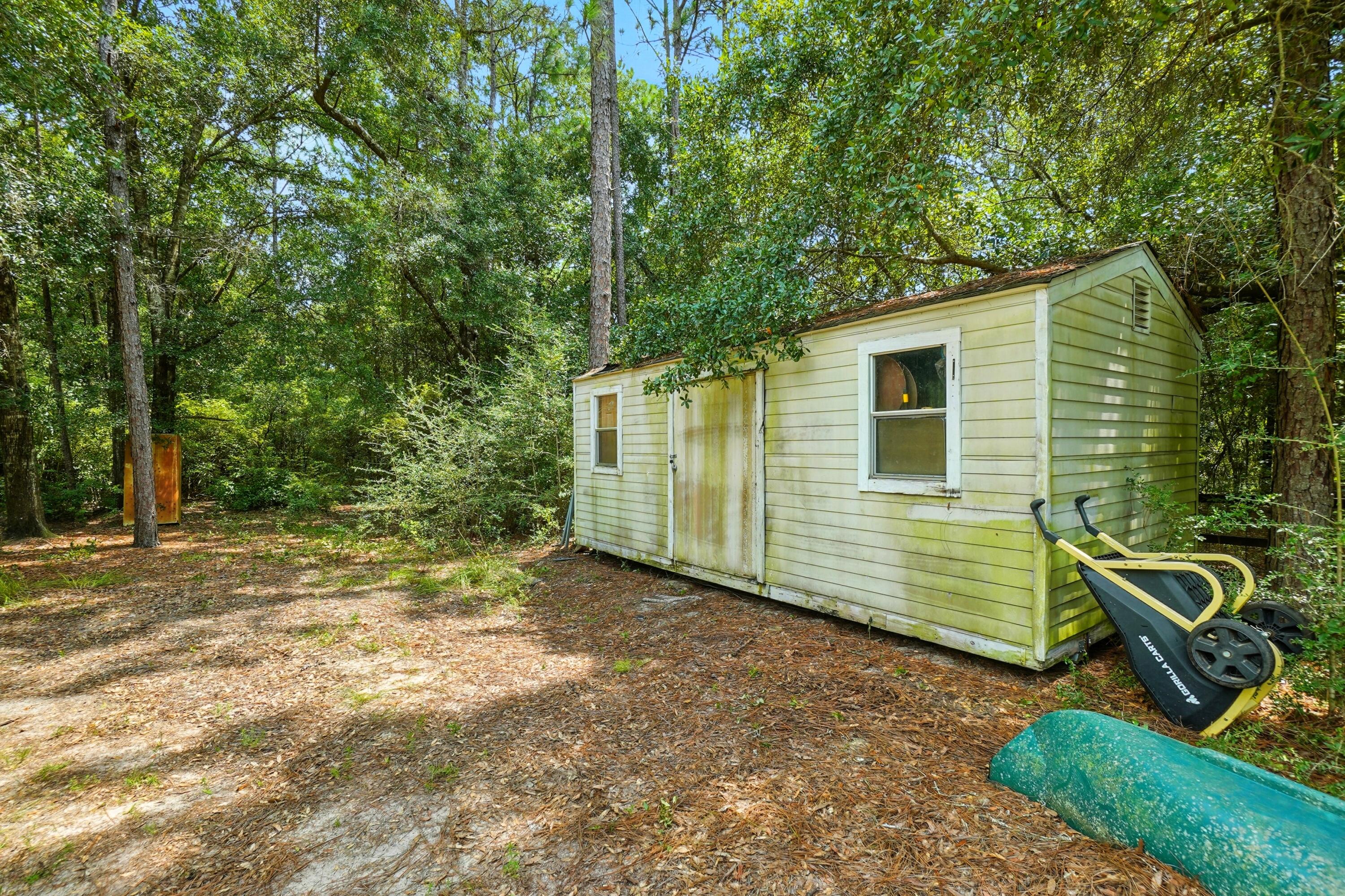 METES & BOUNDS - Residential