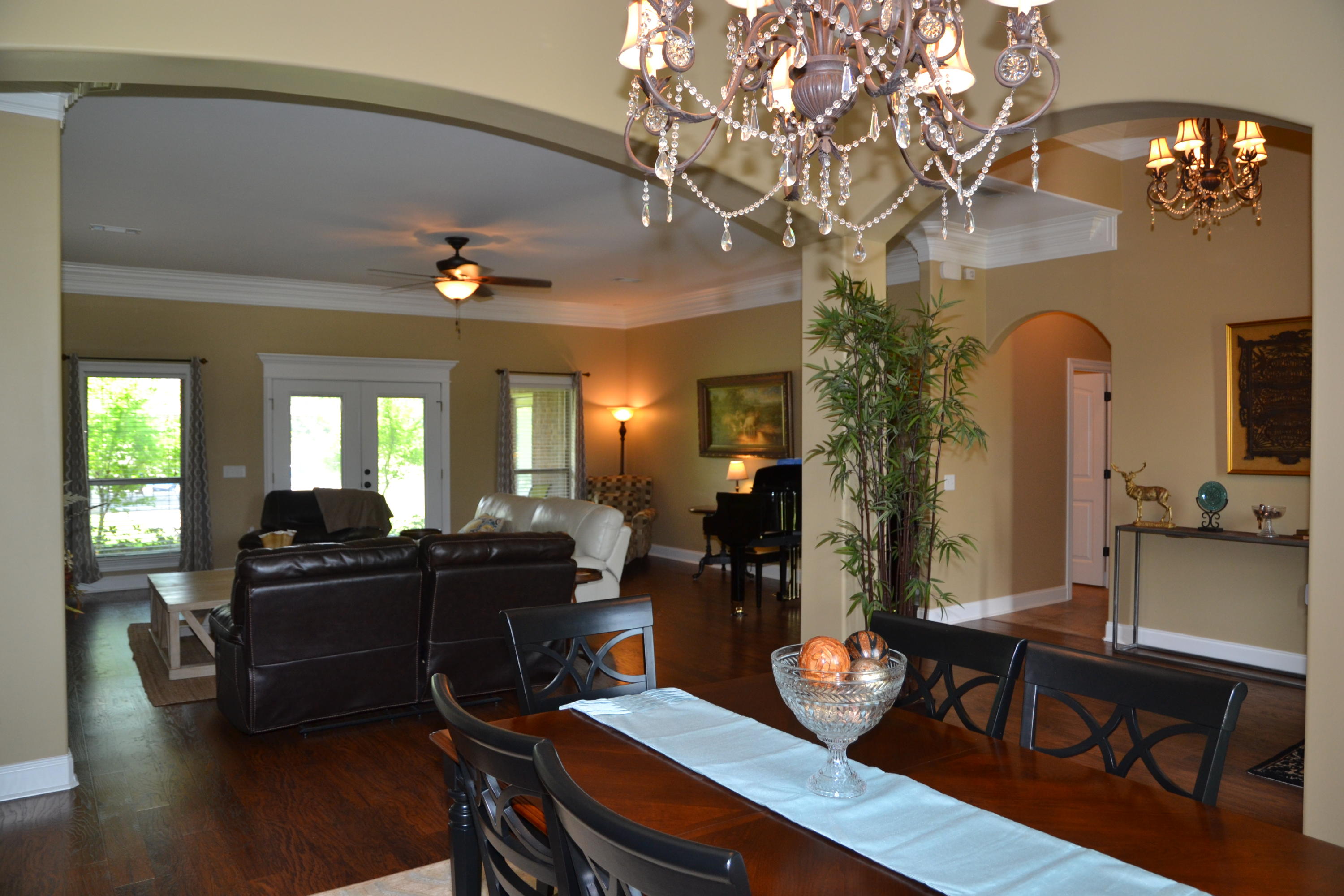 VIRGINIA RIDGE - Residential