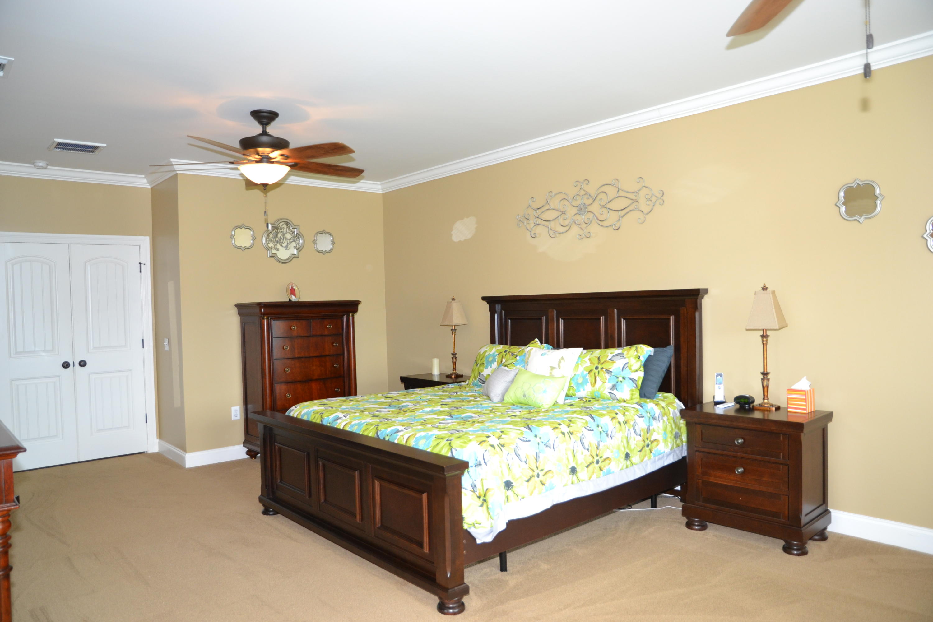 VIRGINIA RIDGE - Residential