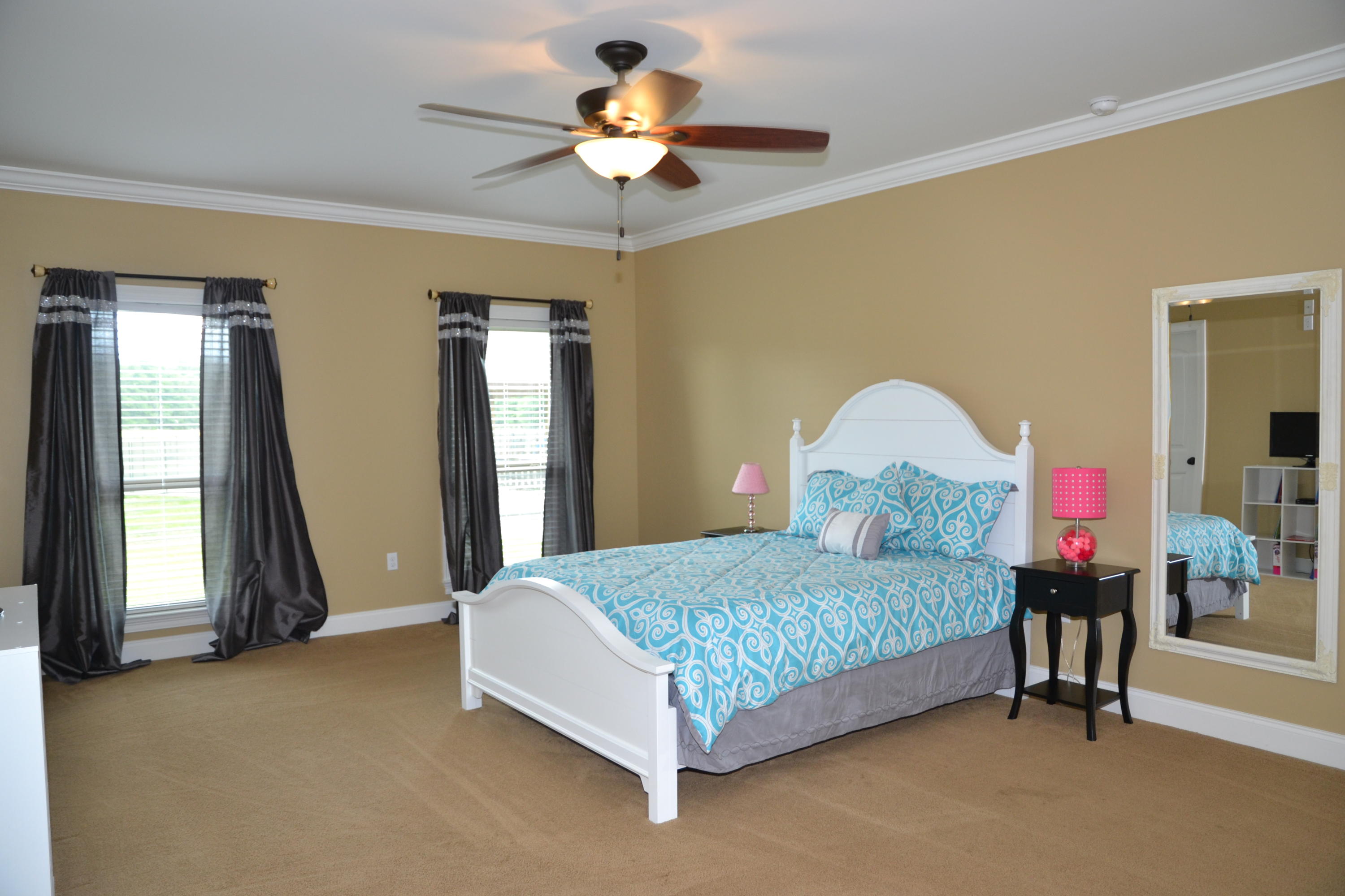 VIRGINIA RIDGE - Residential