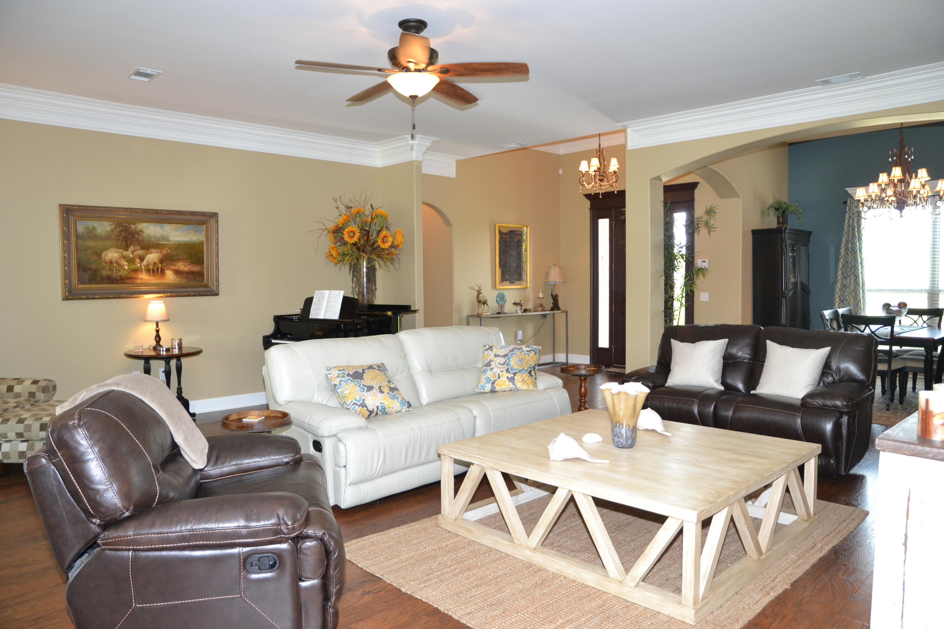 VIRGINIA RIDGE - Residential