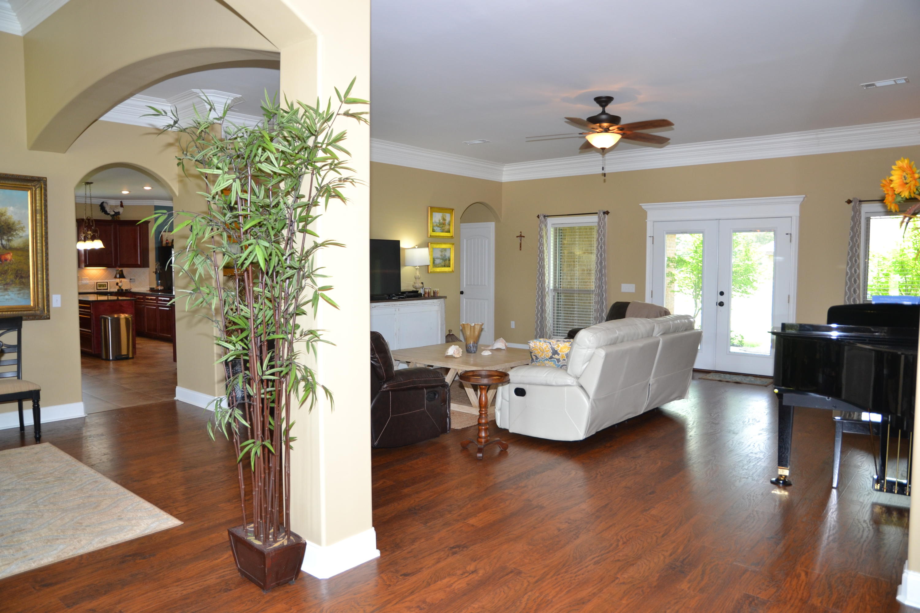 VIRGINIA RIDGE - Residential