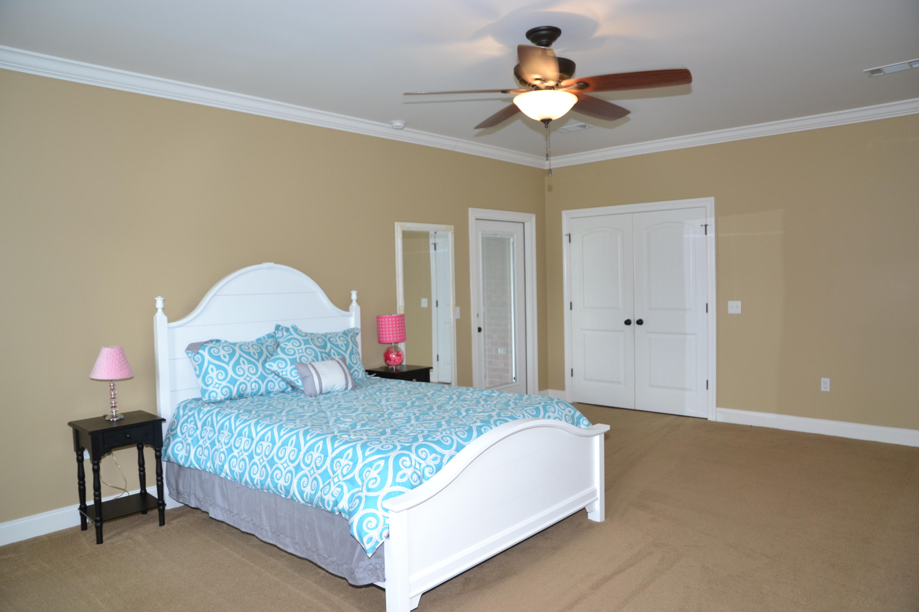 VIRGINIA RIDGE - Residential