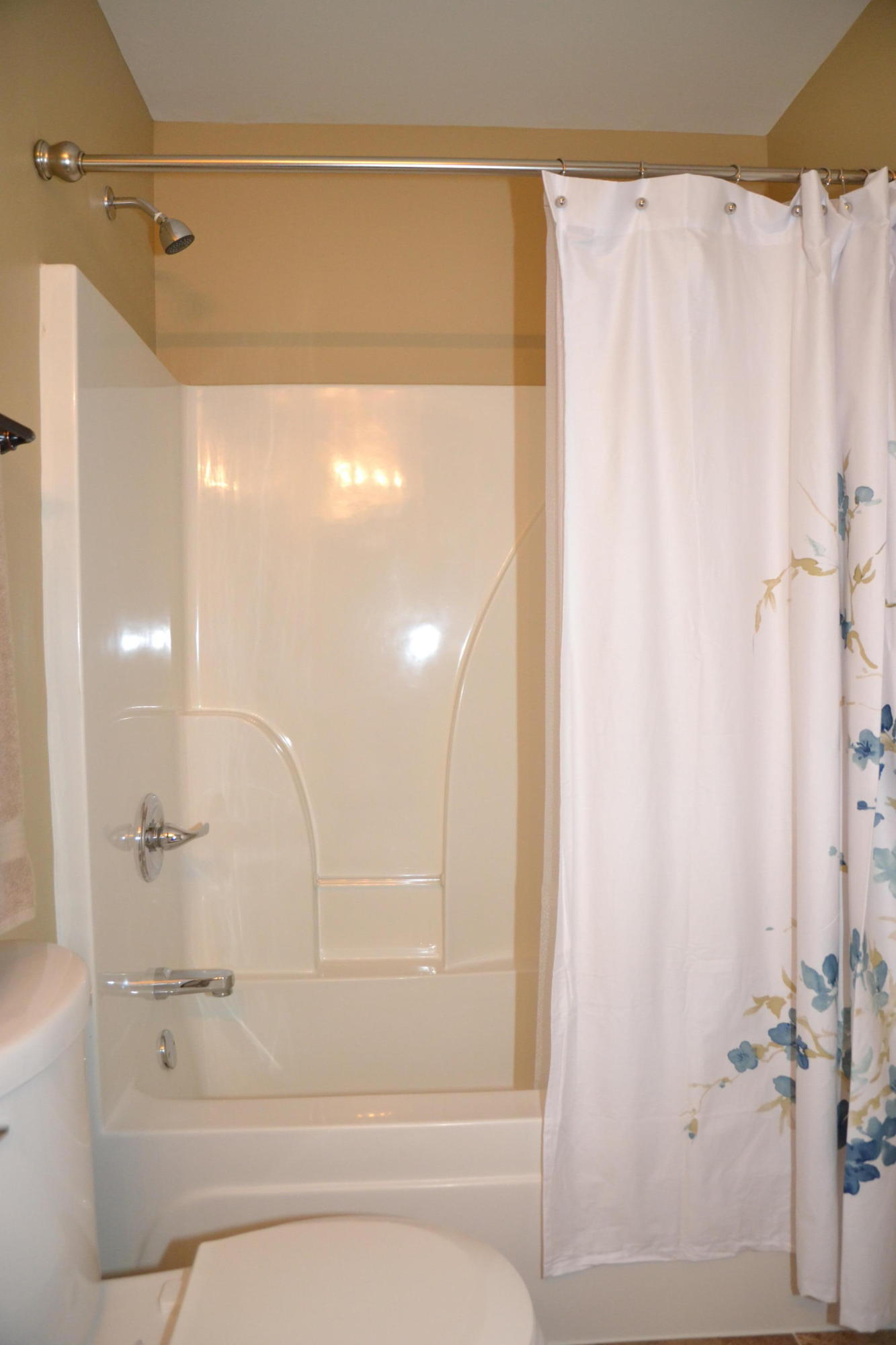 VIRGINIA RIDGE - Residential