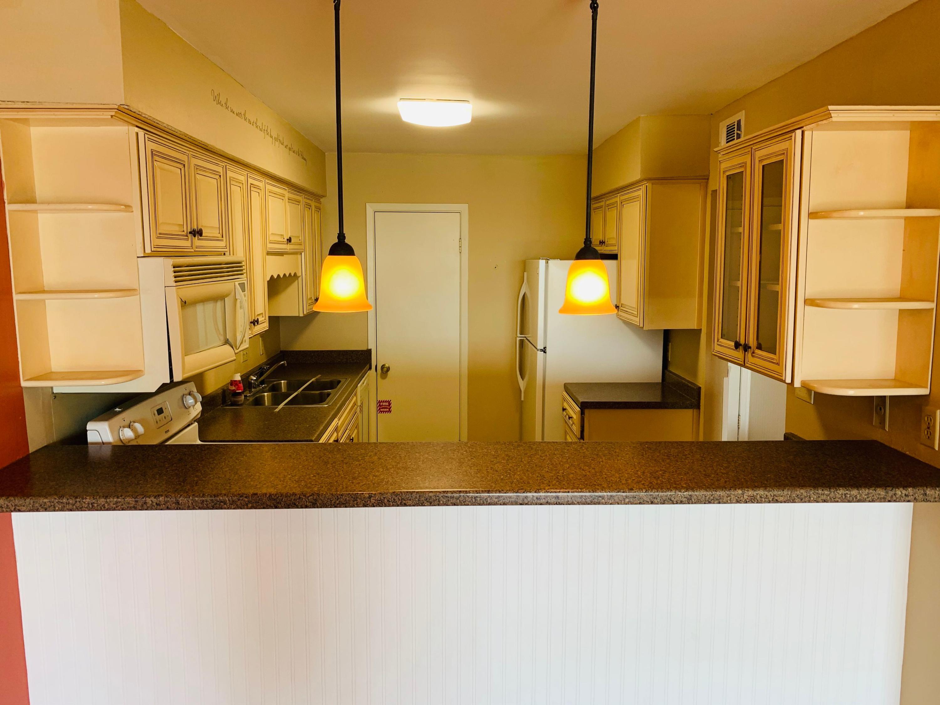 TRADEWIND CONDOS - Residential