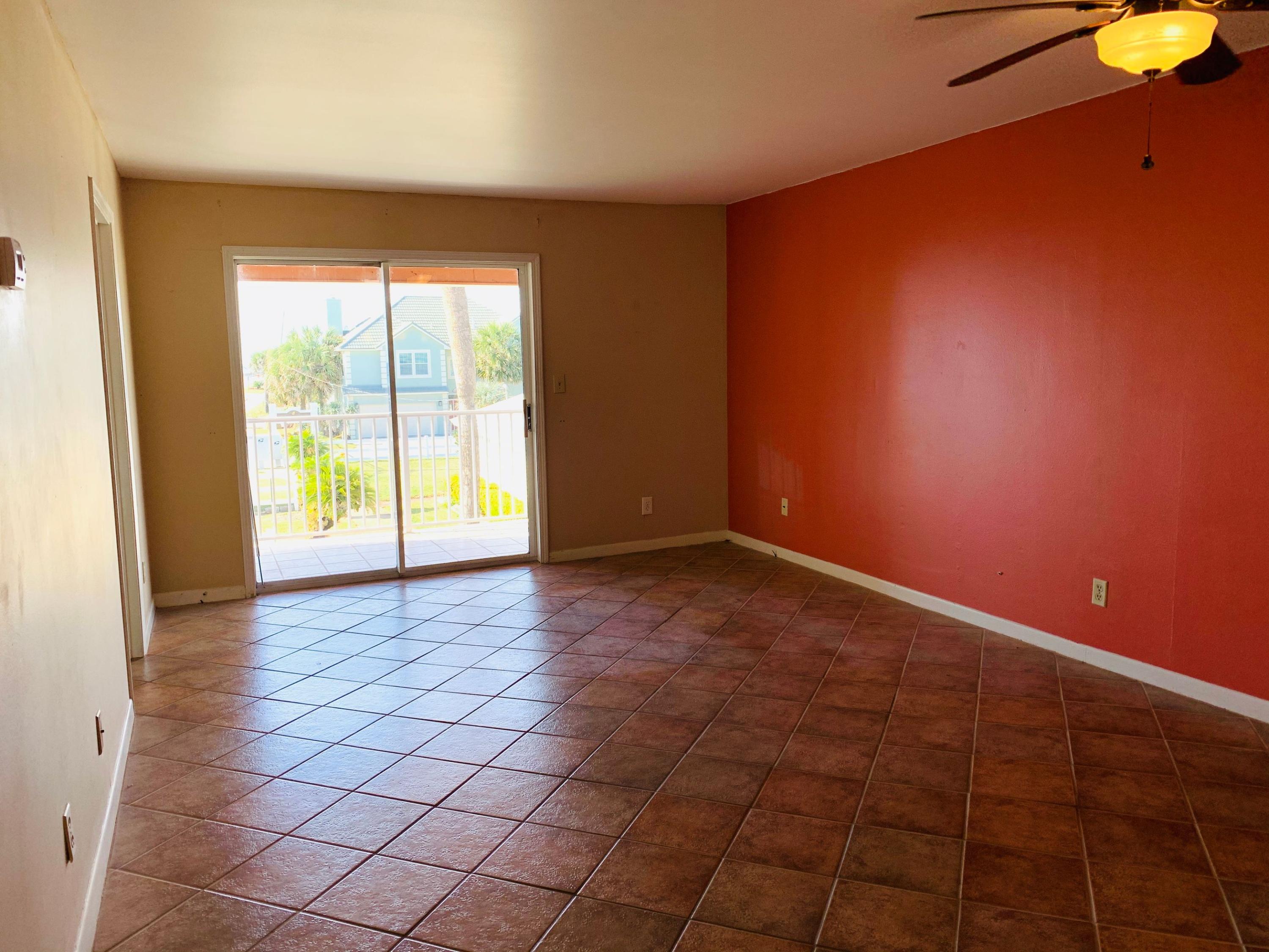 TRADEWIND CONDOS - Residential