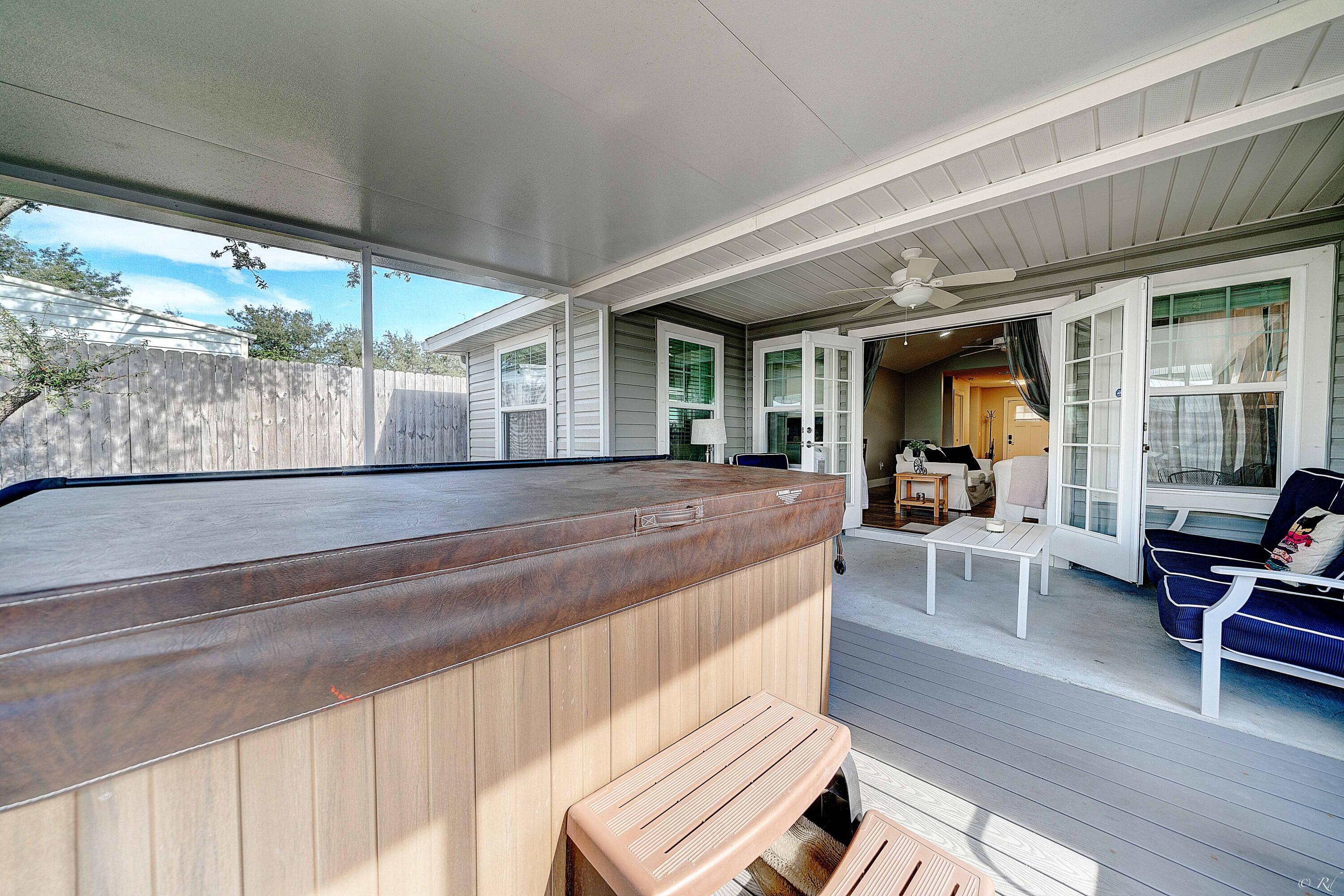 LAGUNA BEACH 7TH ADDN - Residential