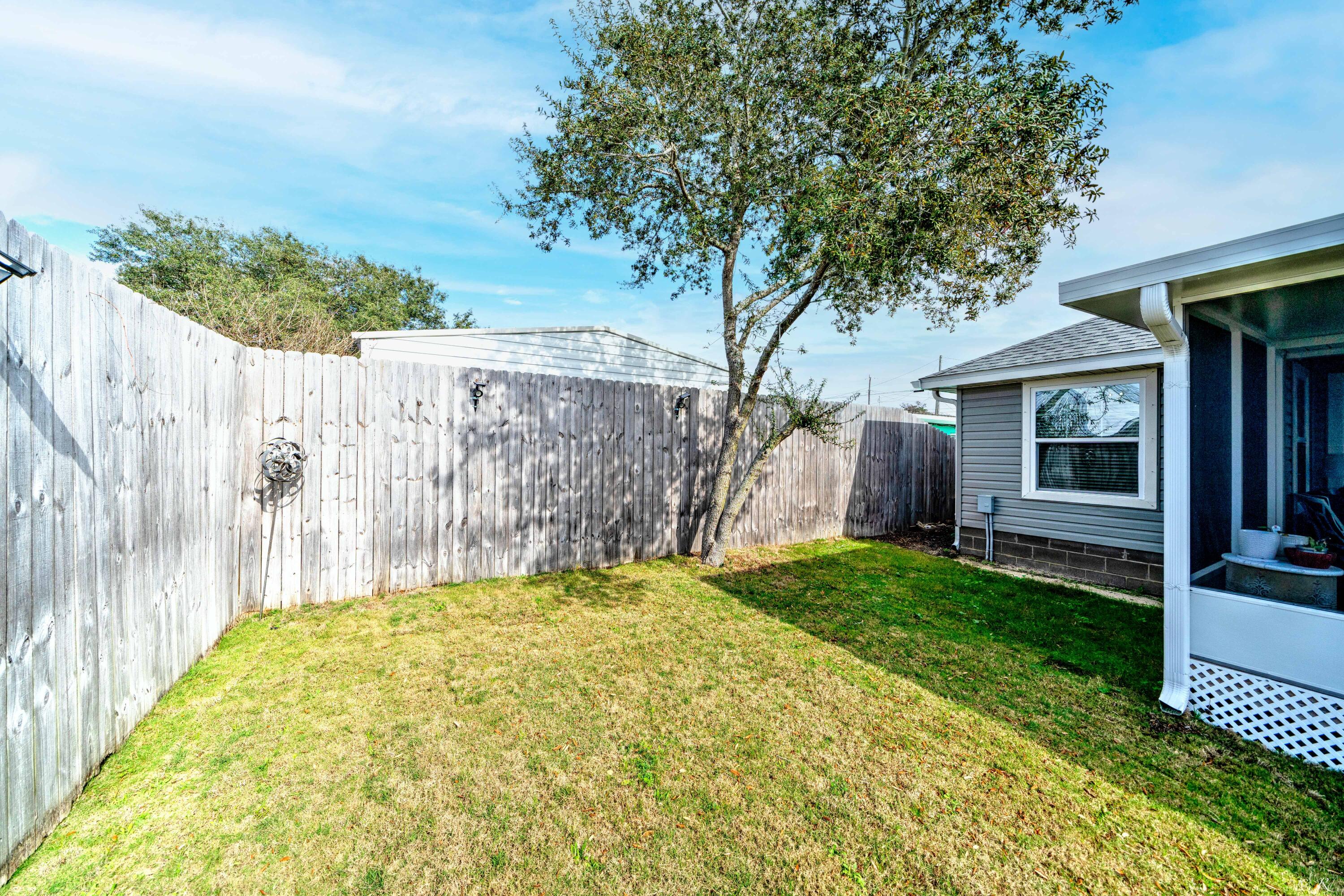 LAGUNA BEACH 7TH ADDN - Residential