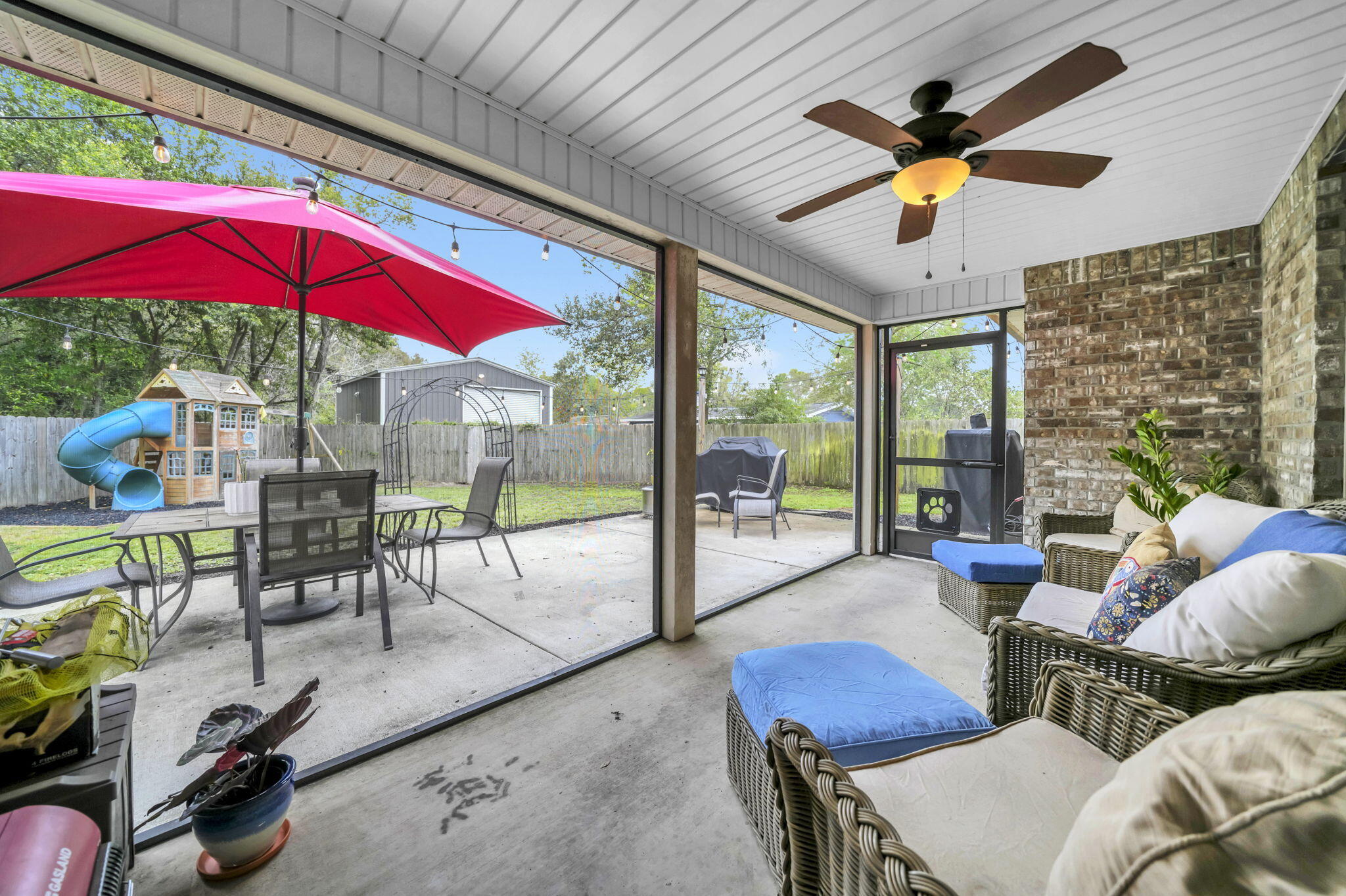 WINTHROP PLACE 1ST ADD LOT 10 BLK C - Residential