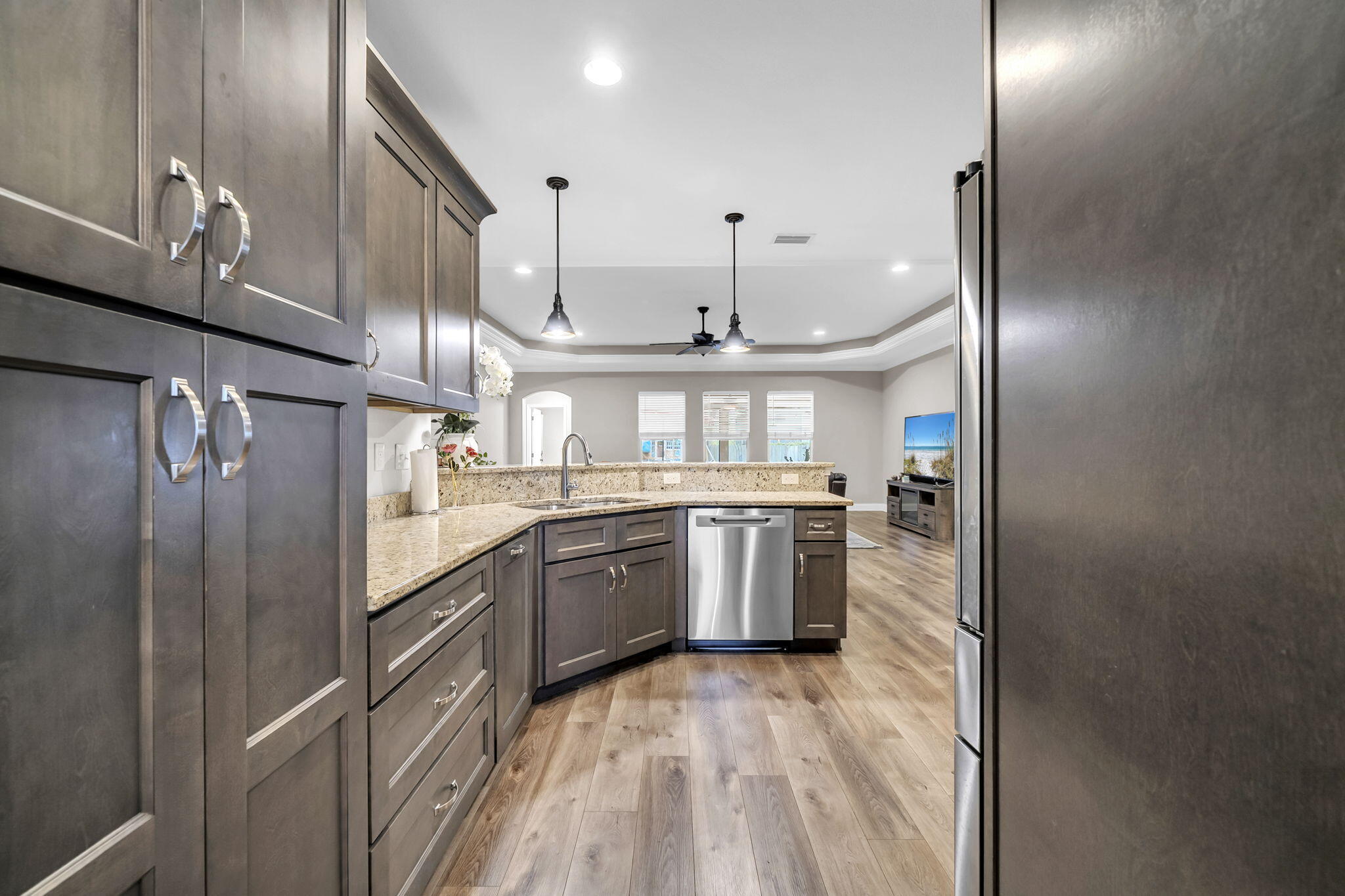 WINTHROP PLACE 1ST ADD LOT 10 BLK C - Residential