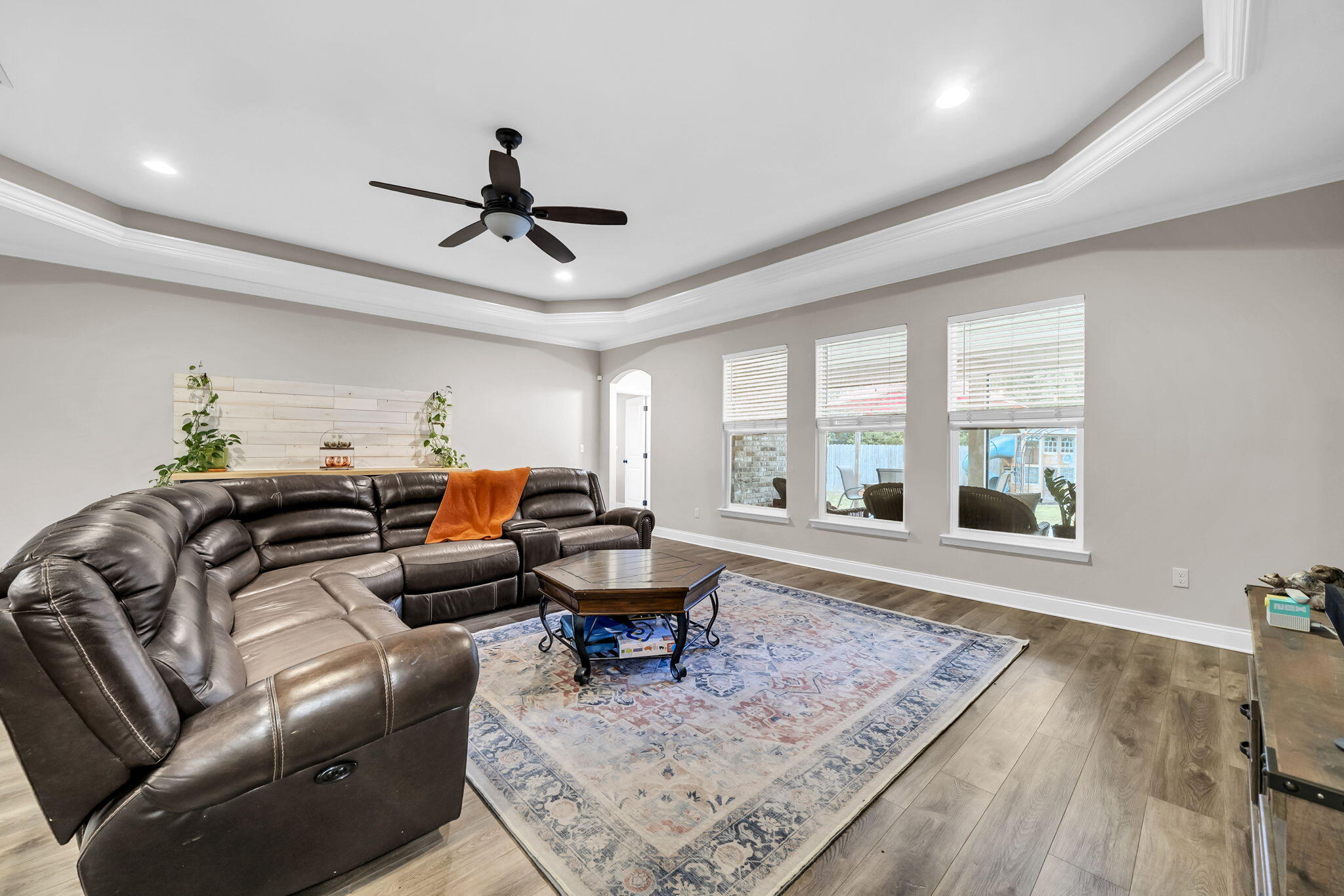 WINTHROP PLACE 1ST ADD LOT 10 BLK C - Residential