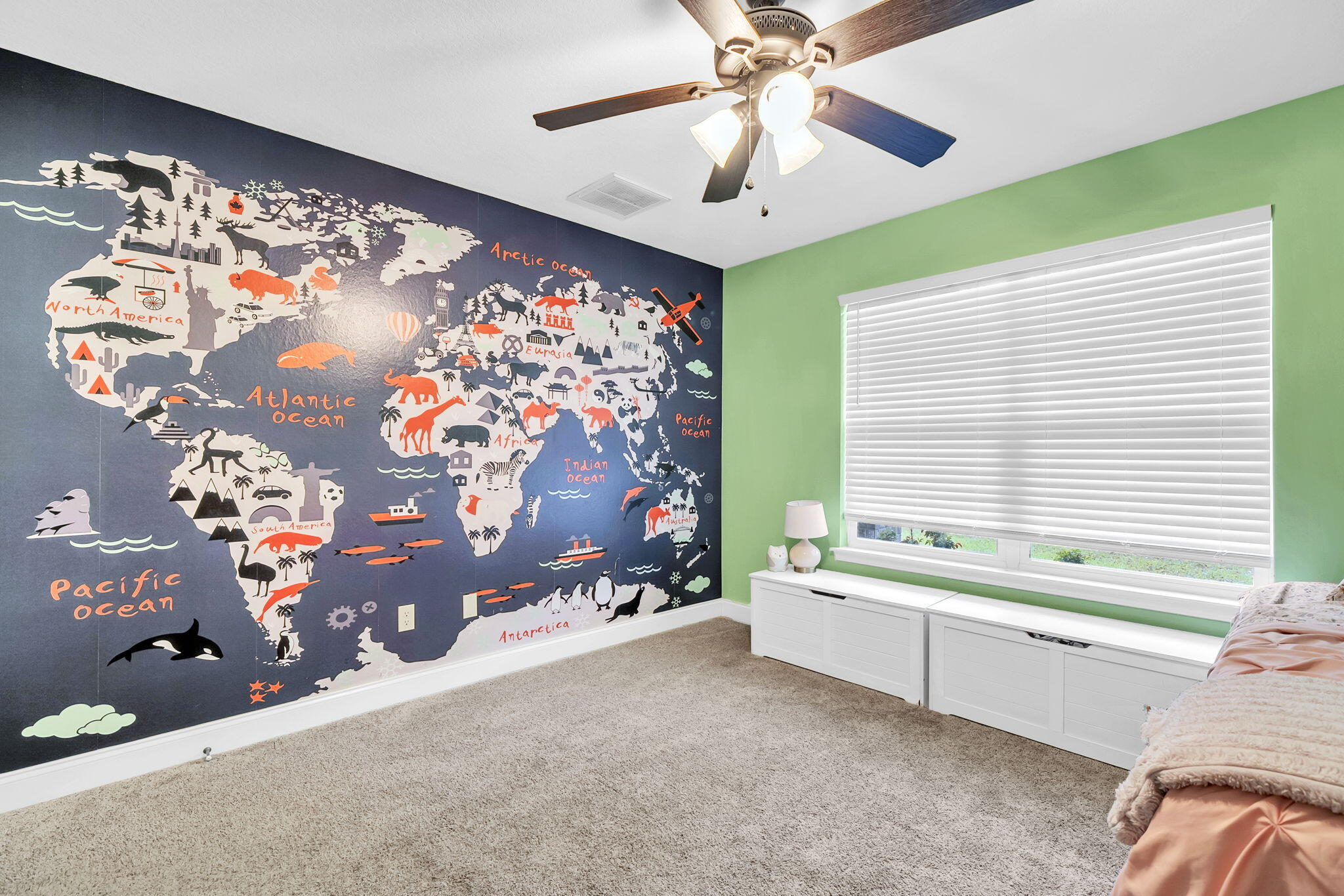 WINTHROP PLACE 1ST ADD LOT 10 BLK C - Residential