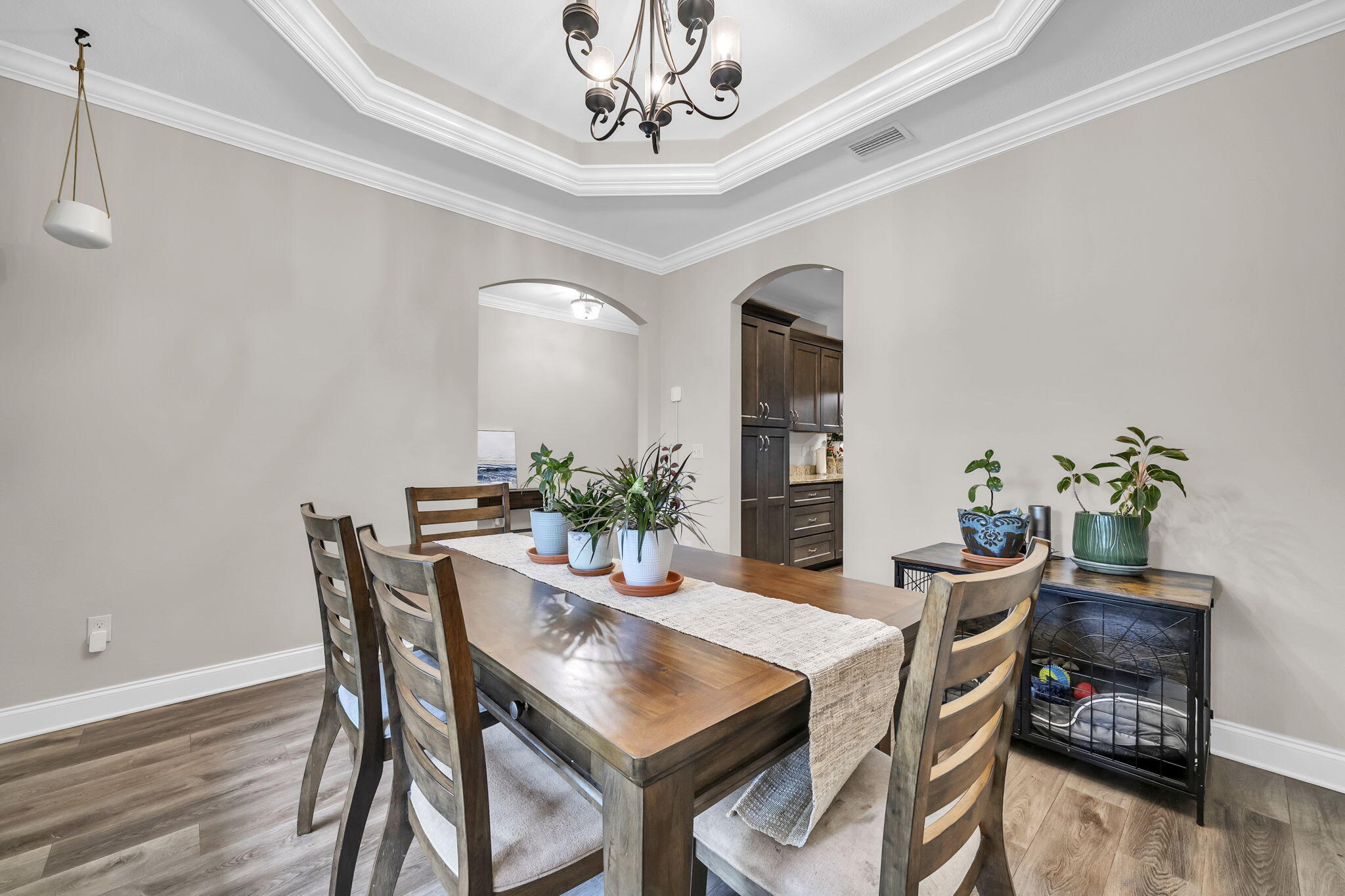 WINTHROP PLACE 1ST ADD LOT 10 BLK C - Residential