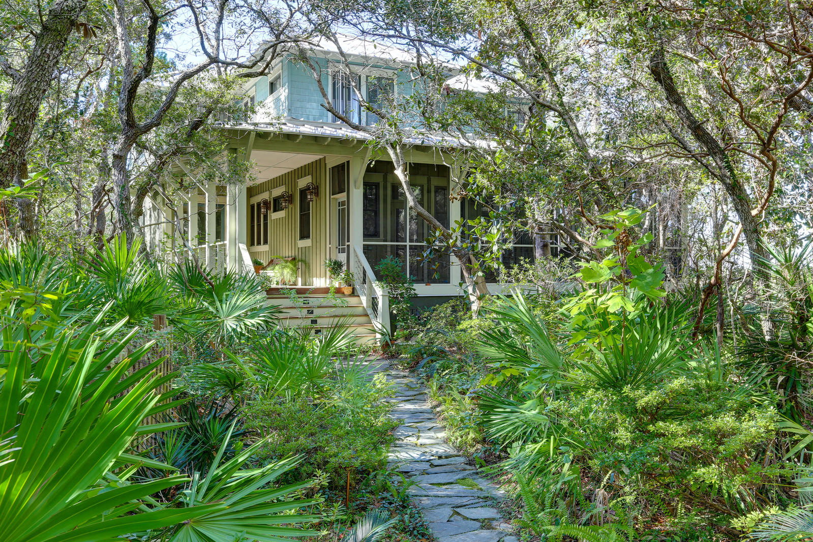 BAY MAGNOLIA - Residential