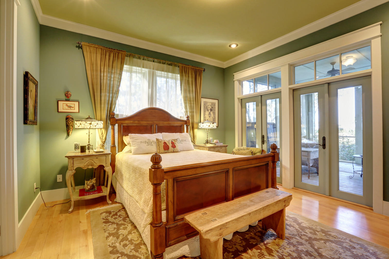 BAY MAGNOLIA - Residential