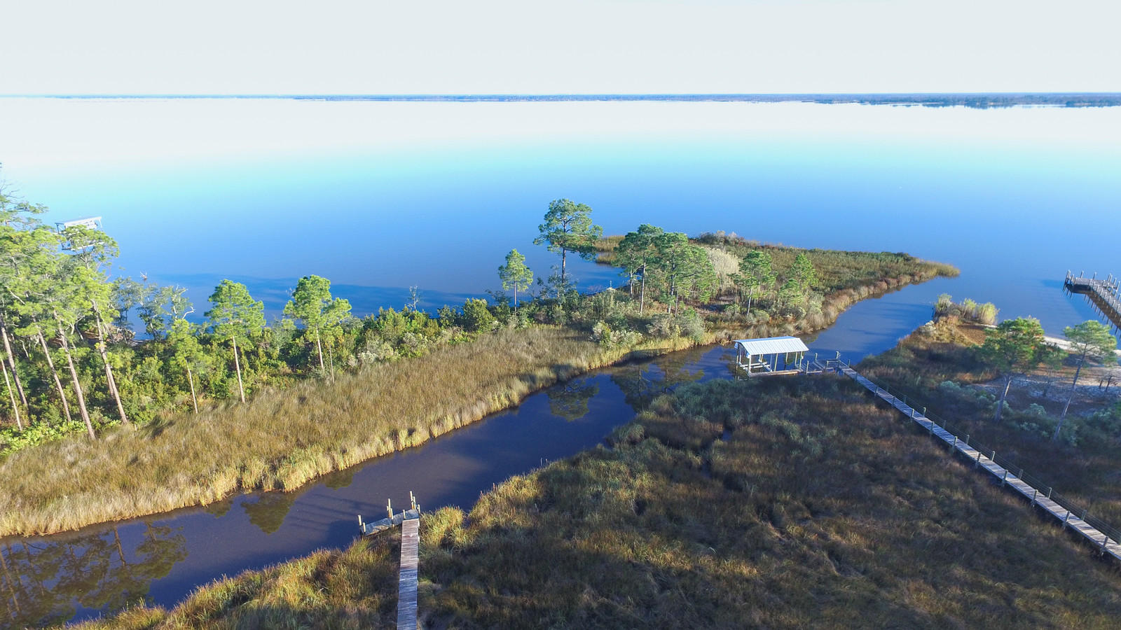 BAY MAGNOLIA - Residential