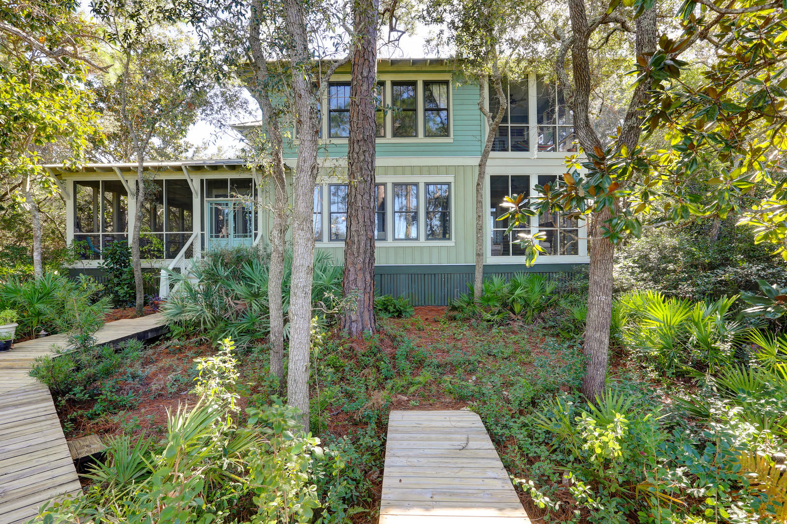 BAY MAGNOLIA - Residential