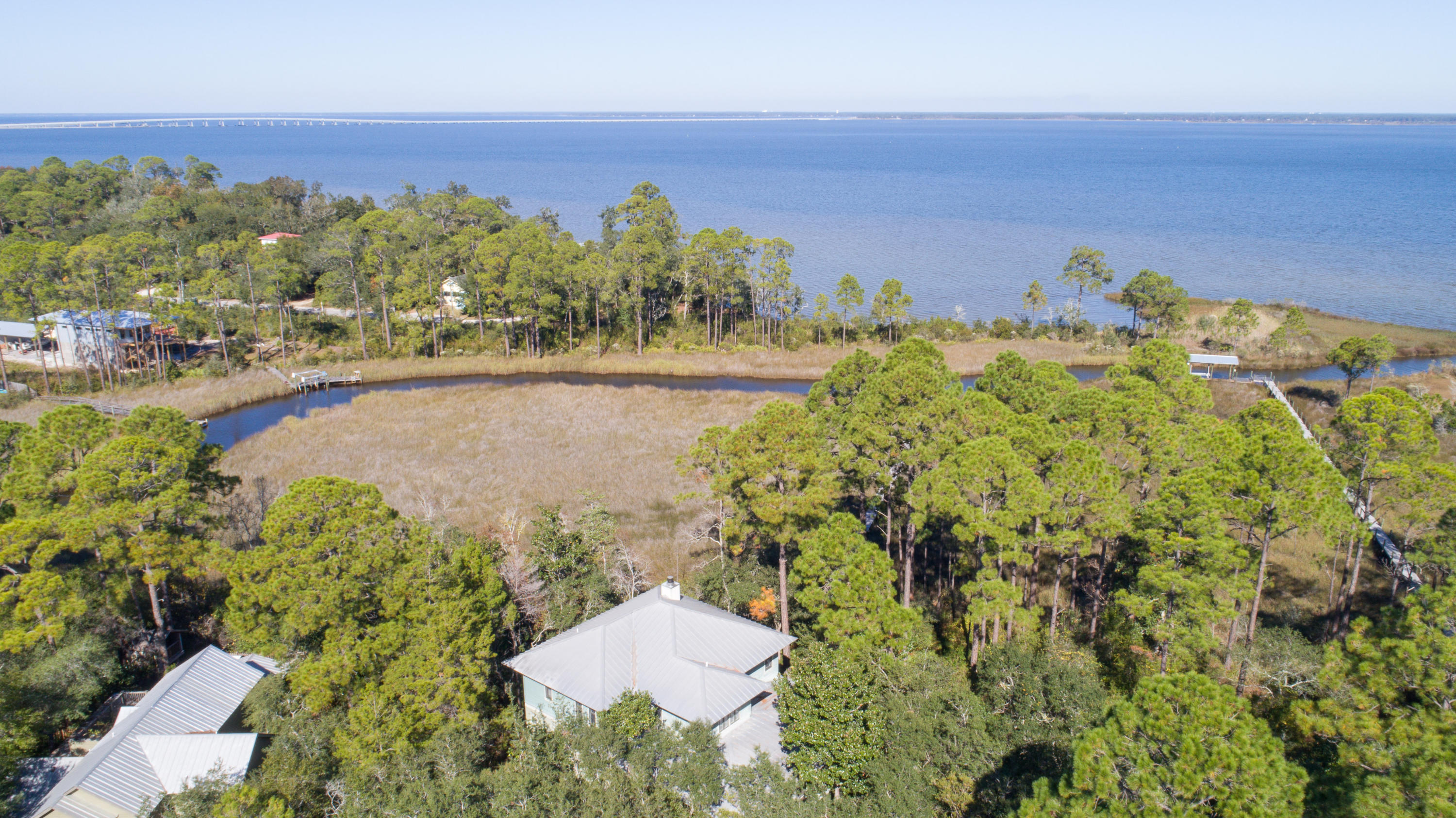 BAY MAGNOLIA - Residential