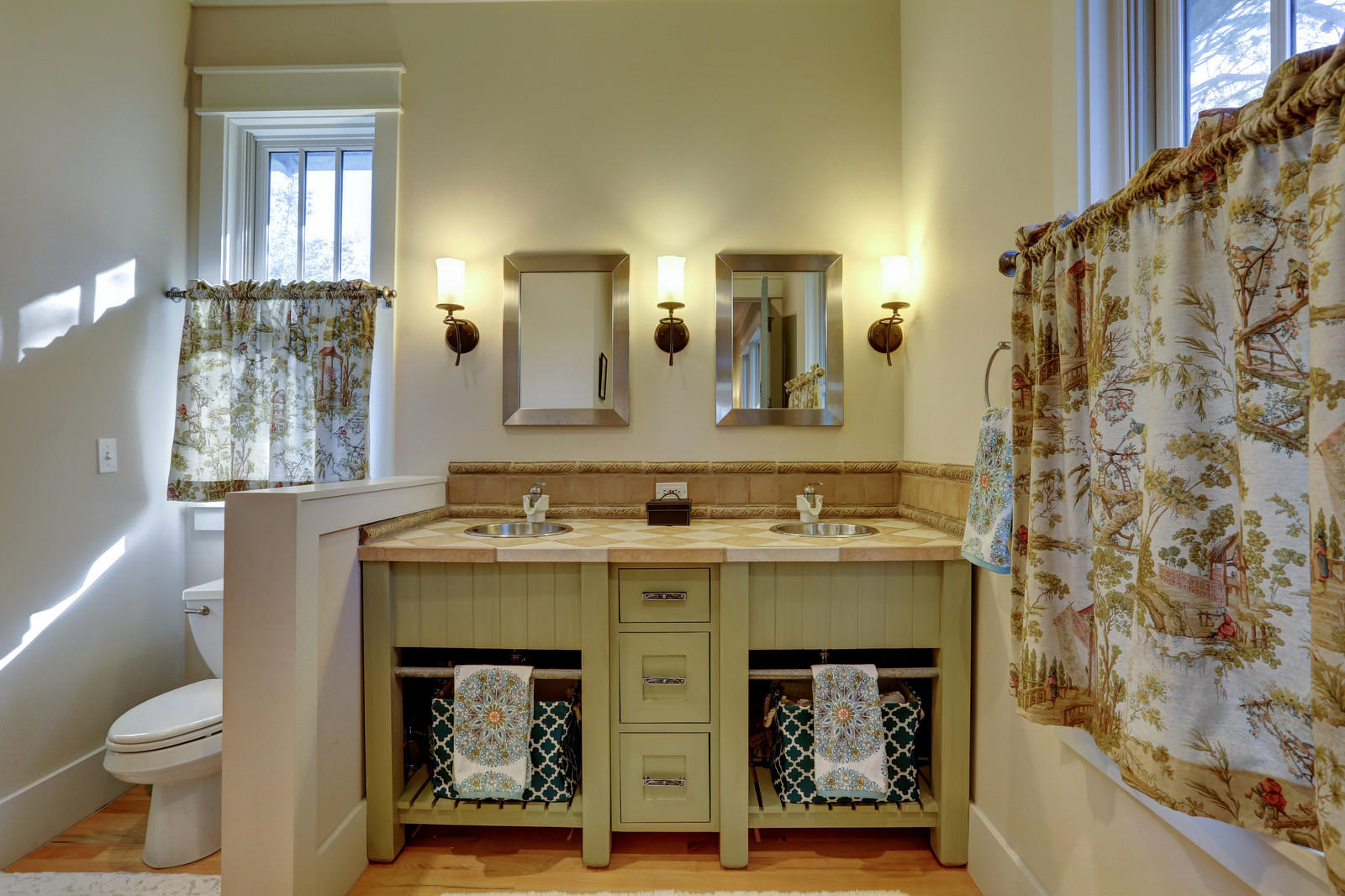 BAY MAGNOLIA - Residential