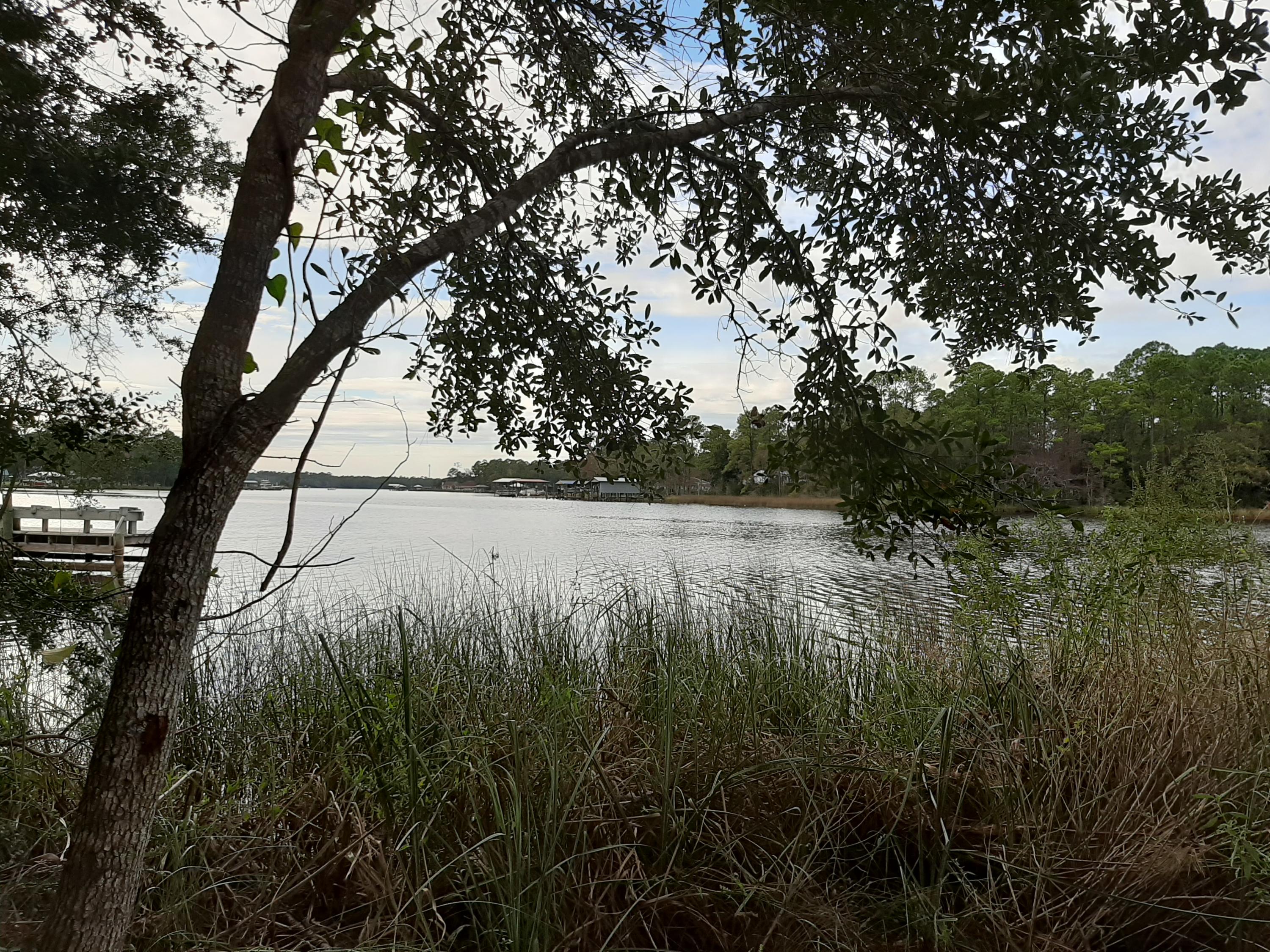 NO RECORDED SUBDIVISION - Land