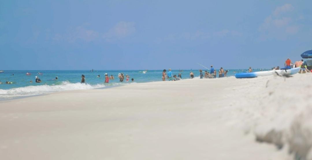 NO RECORDED SUBDIVISION - Land