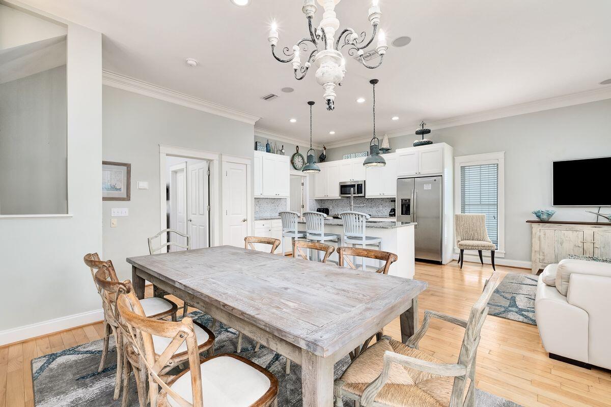 Summer's Edge - Residential