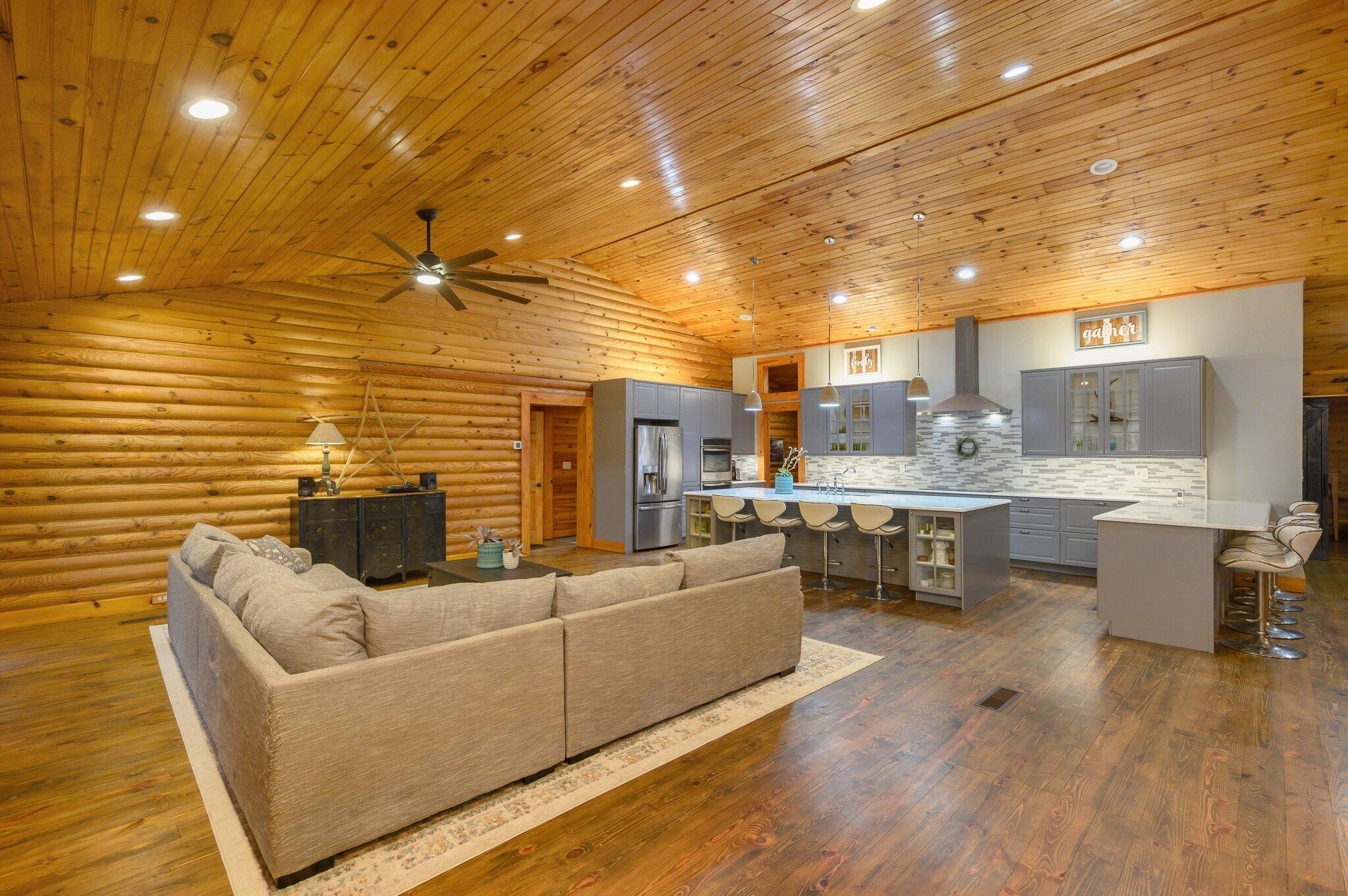 NO RECORDED SUBDIVISION - Residential