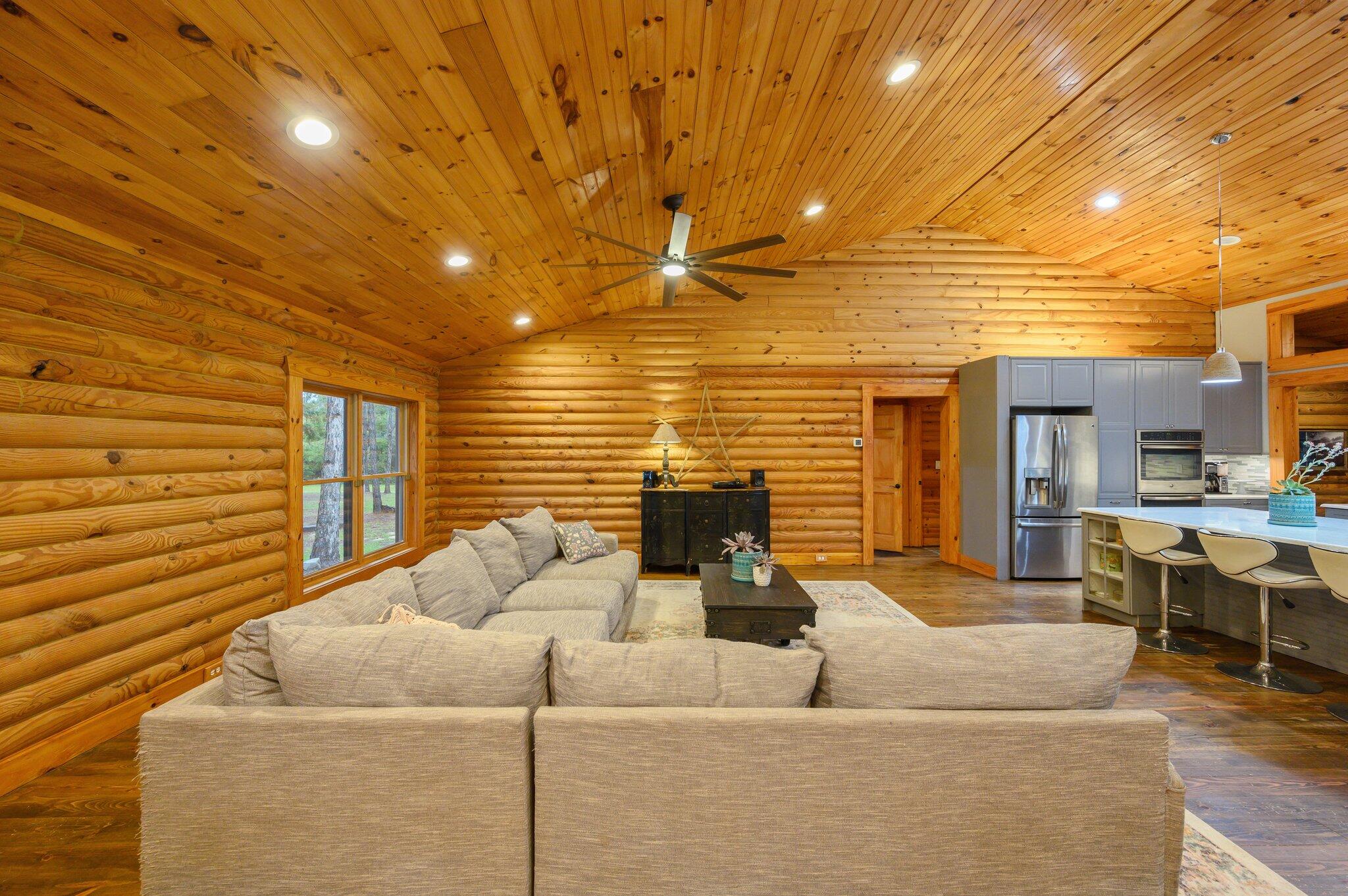 NO RECORDED SUBDIVISION - Residential