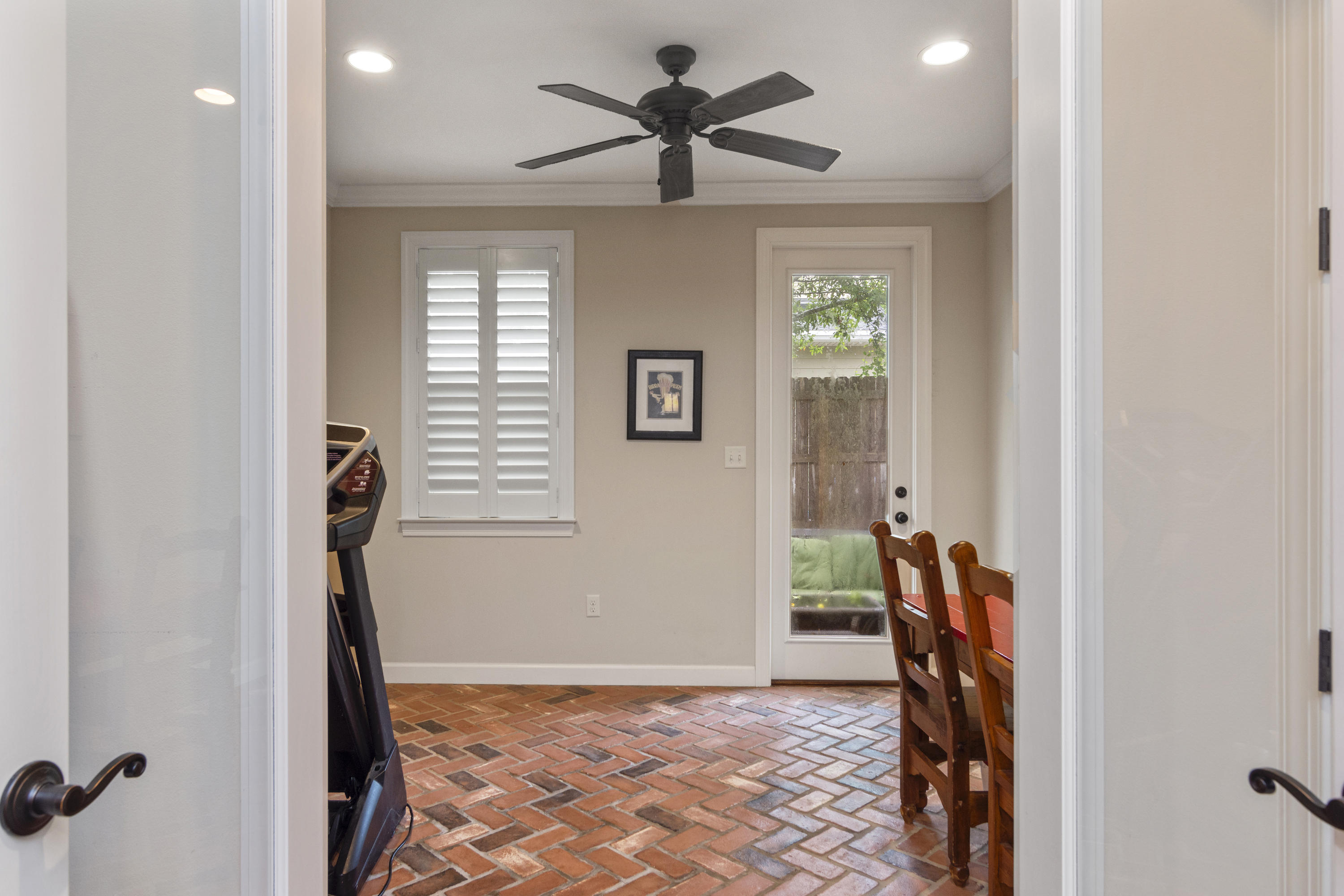 MARINA LANDING - Residential