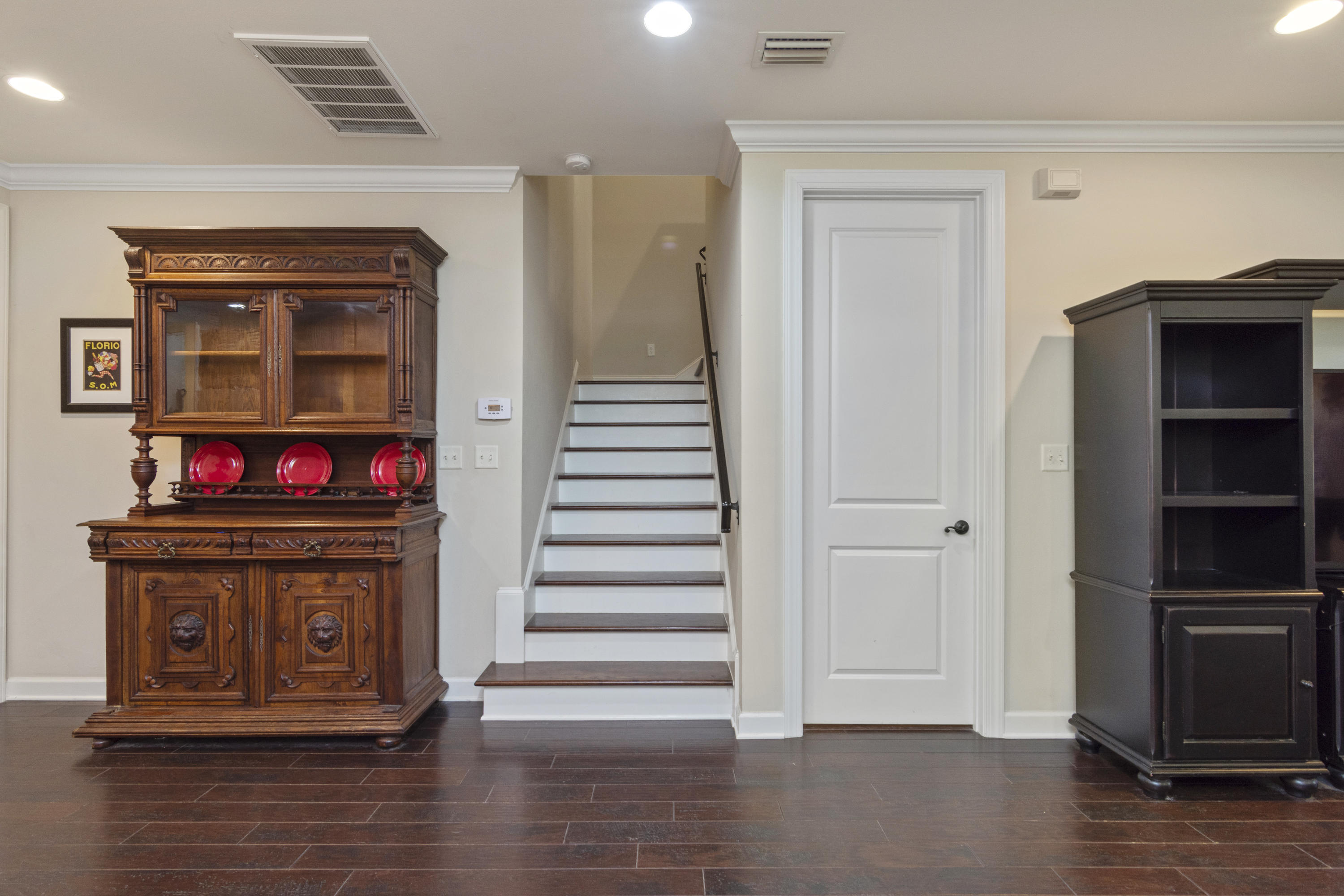 MARINA LANDING - Residential