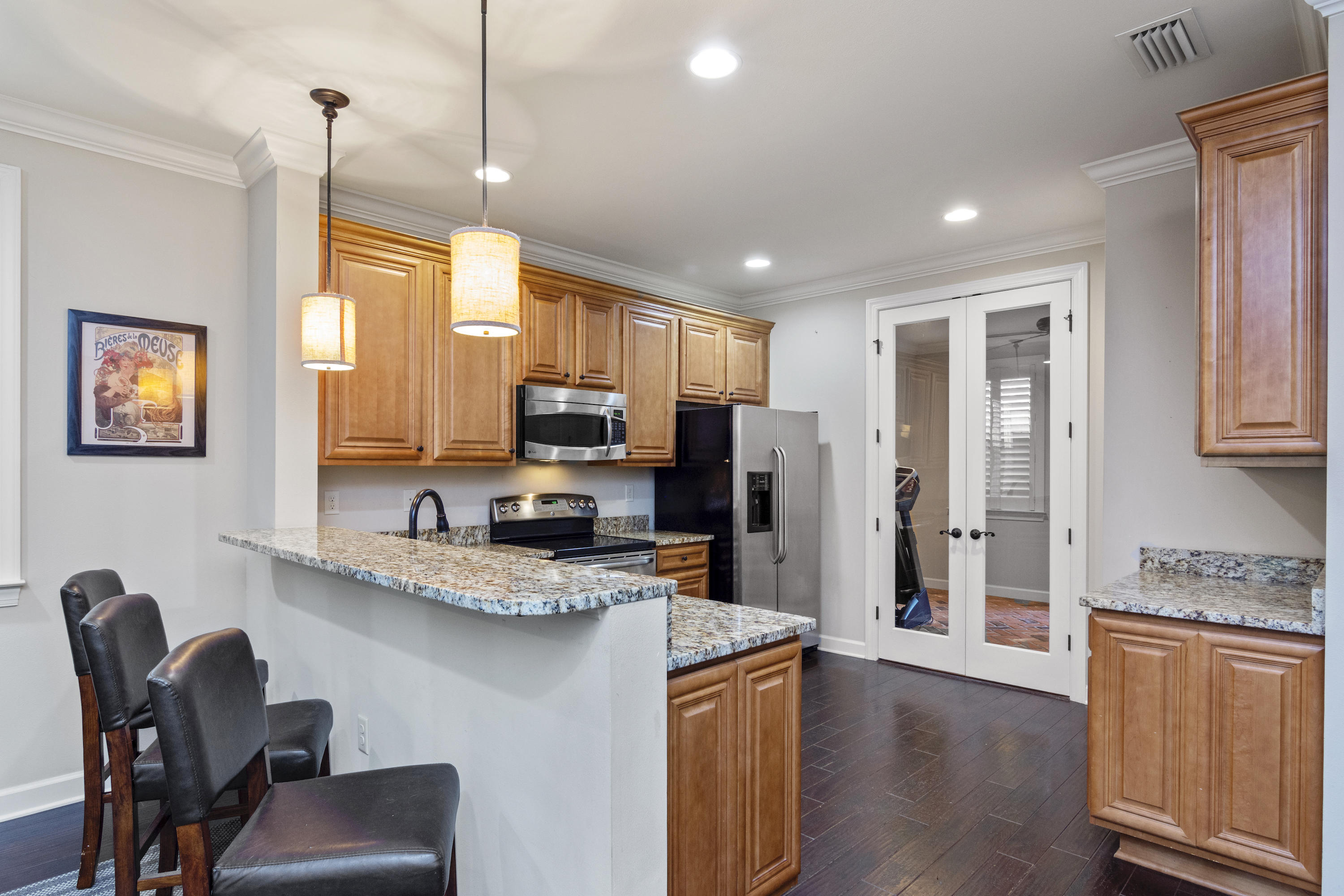 MARINA LANDING - Residential