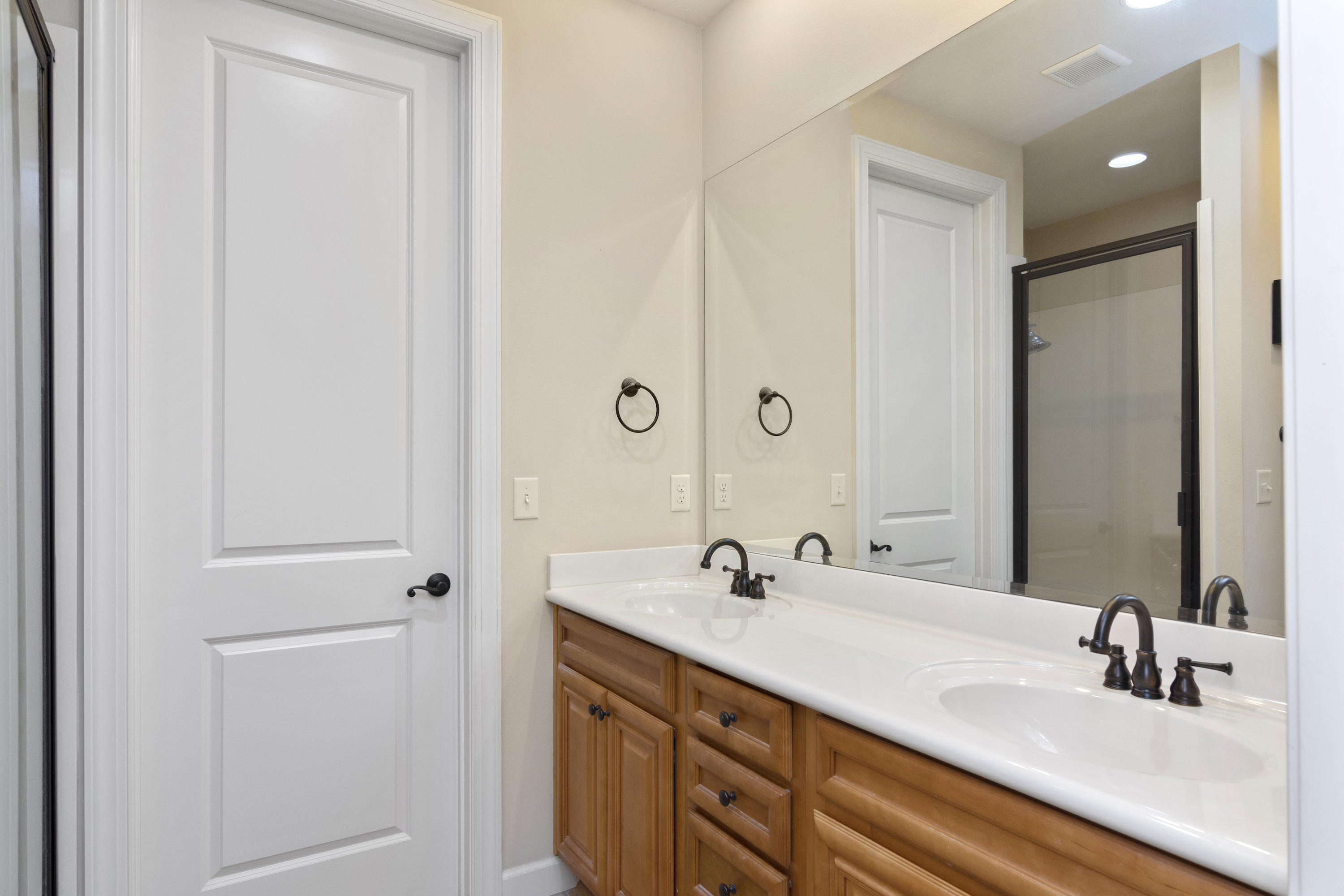 MARINA LANDING - Residential