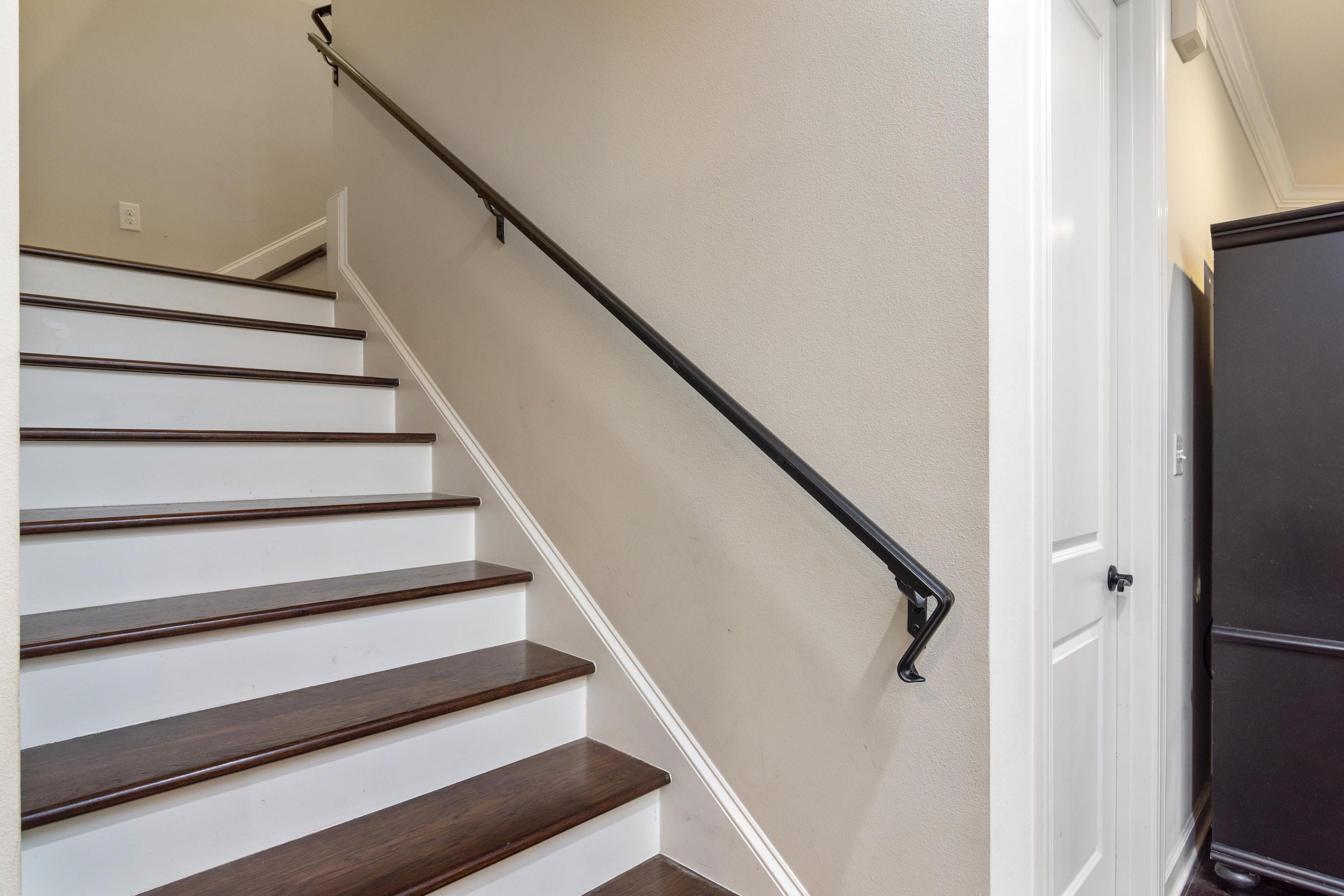 MARINA LANDING - Residential