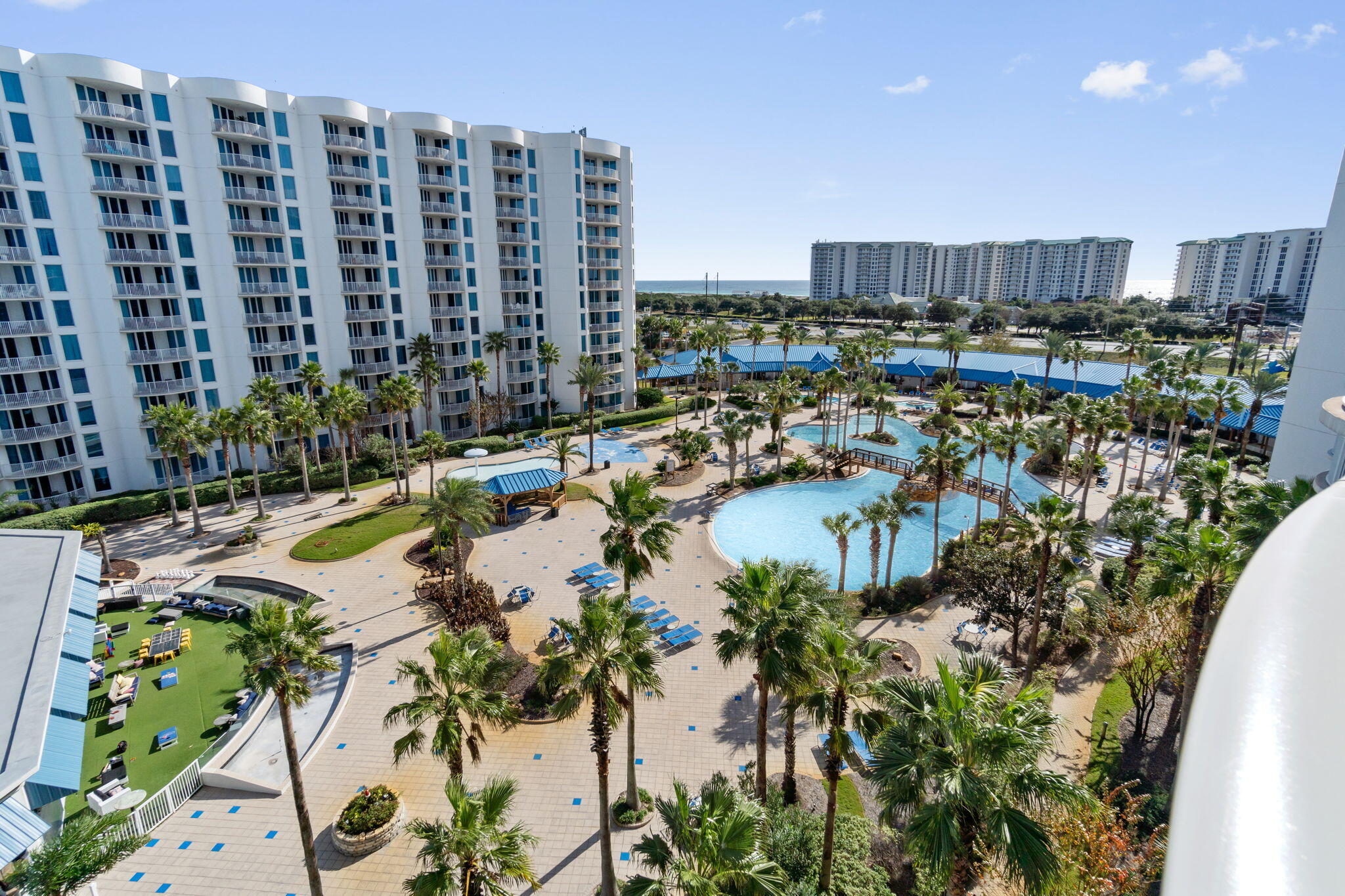 THE PALMS OF DESTIN - Residential Lease