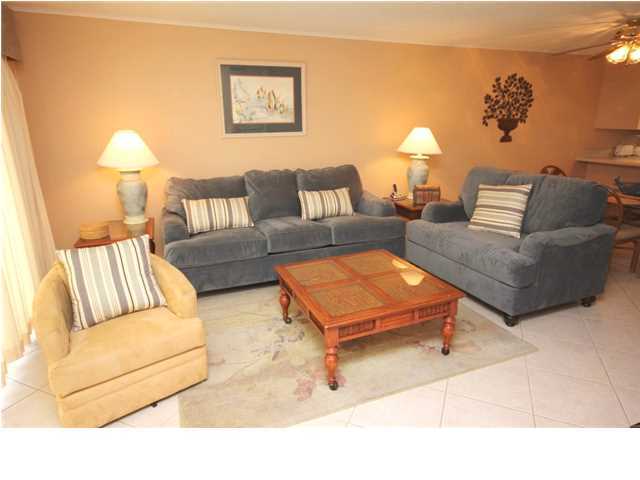 ISLANDER CONDO PH I - Residential