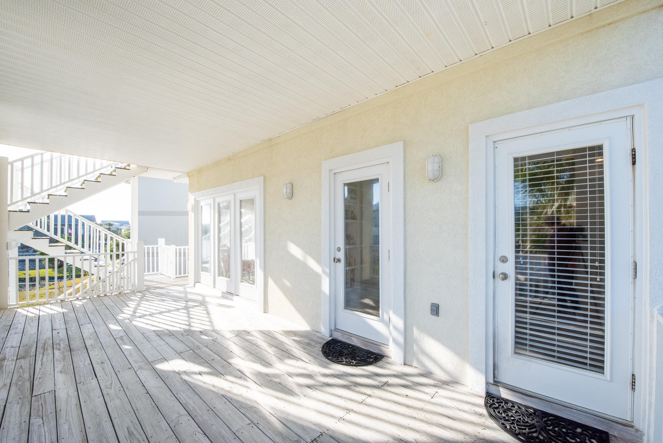 LAFITTE COVE - Residential