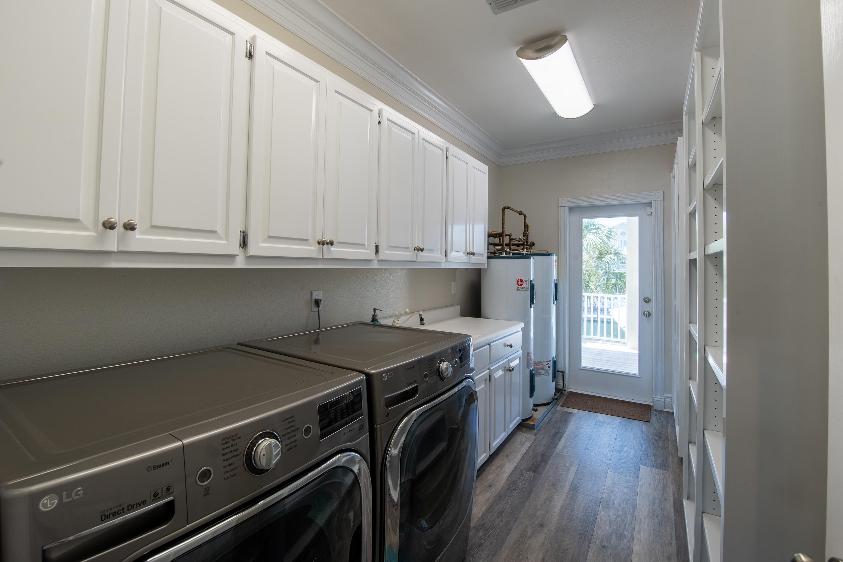 LAFITTE COVE - Residential