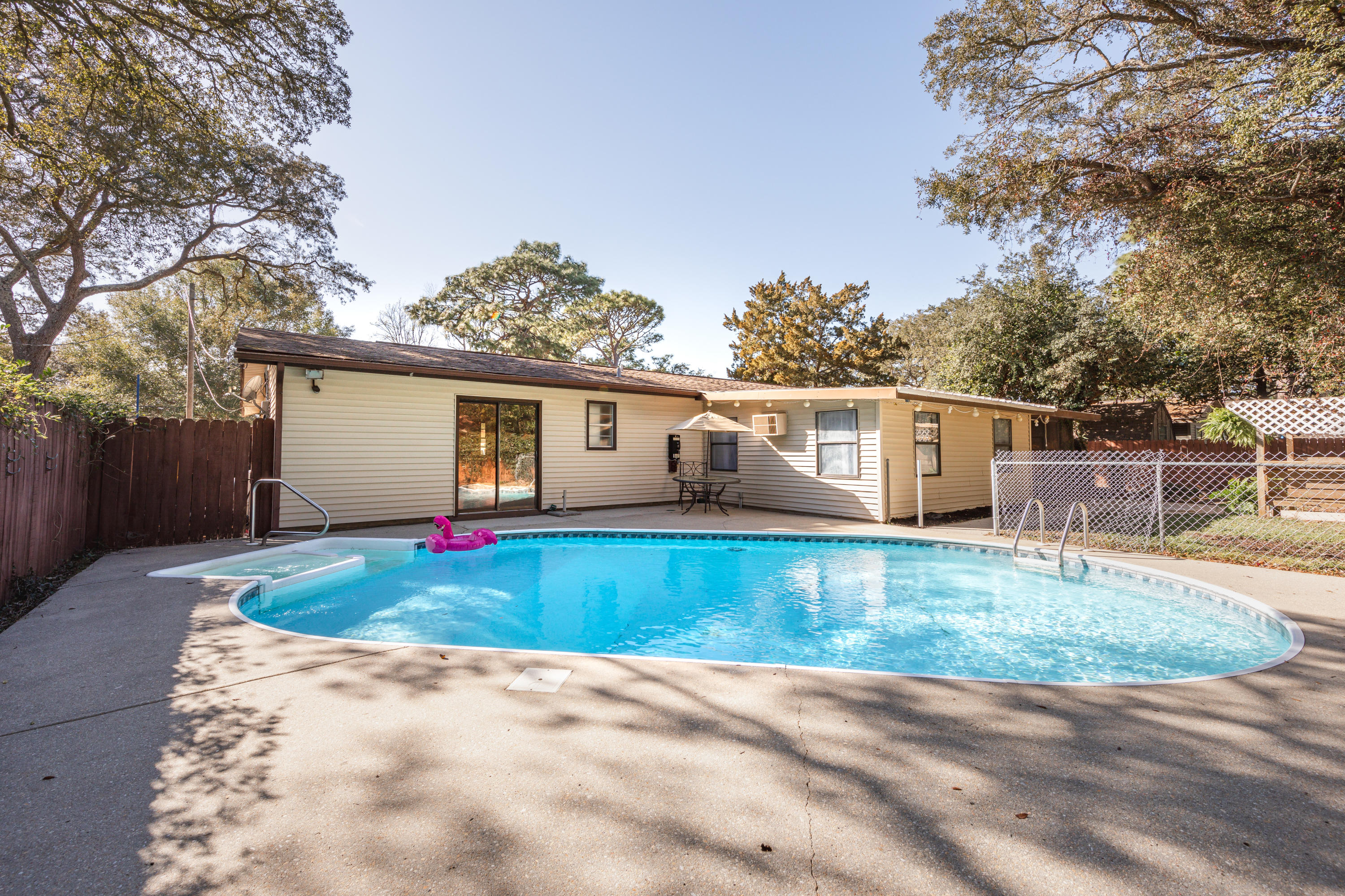 PORT DIXIE - Residential