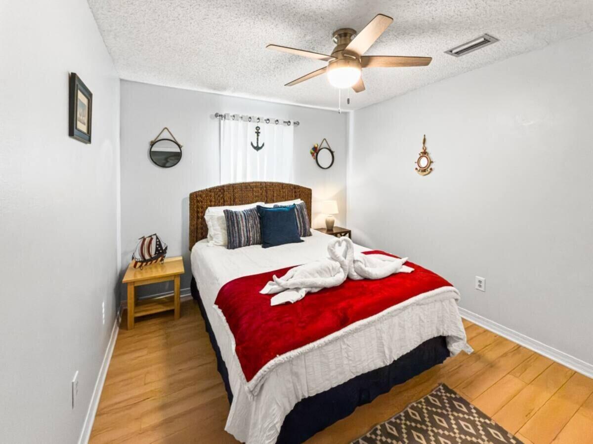 CASSINE GARDENS T/H PH II - Residential