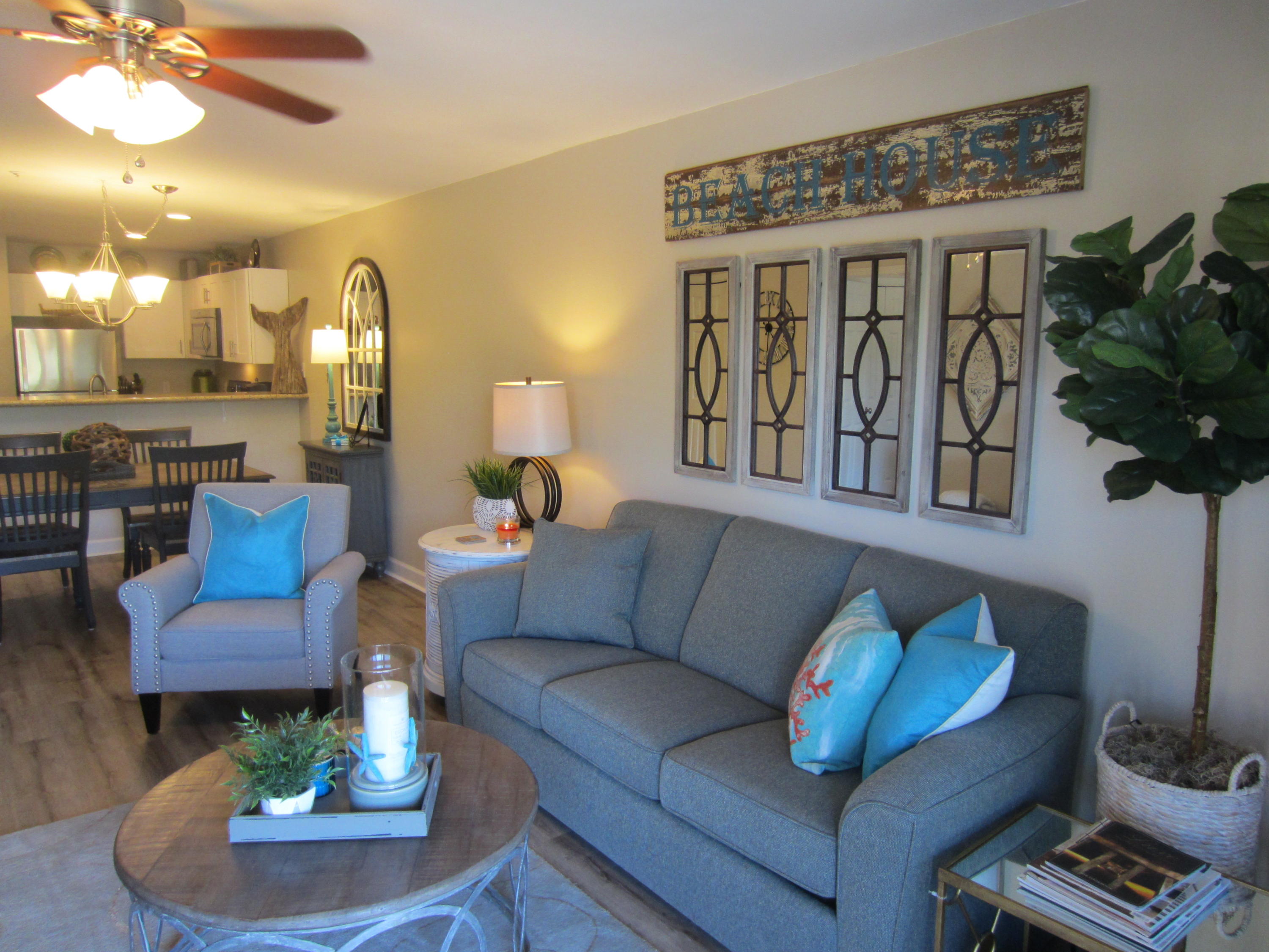 MARAVILLA CONDO 1 - Residential